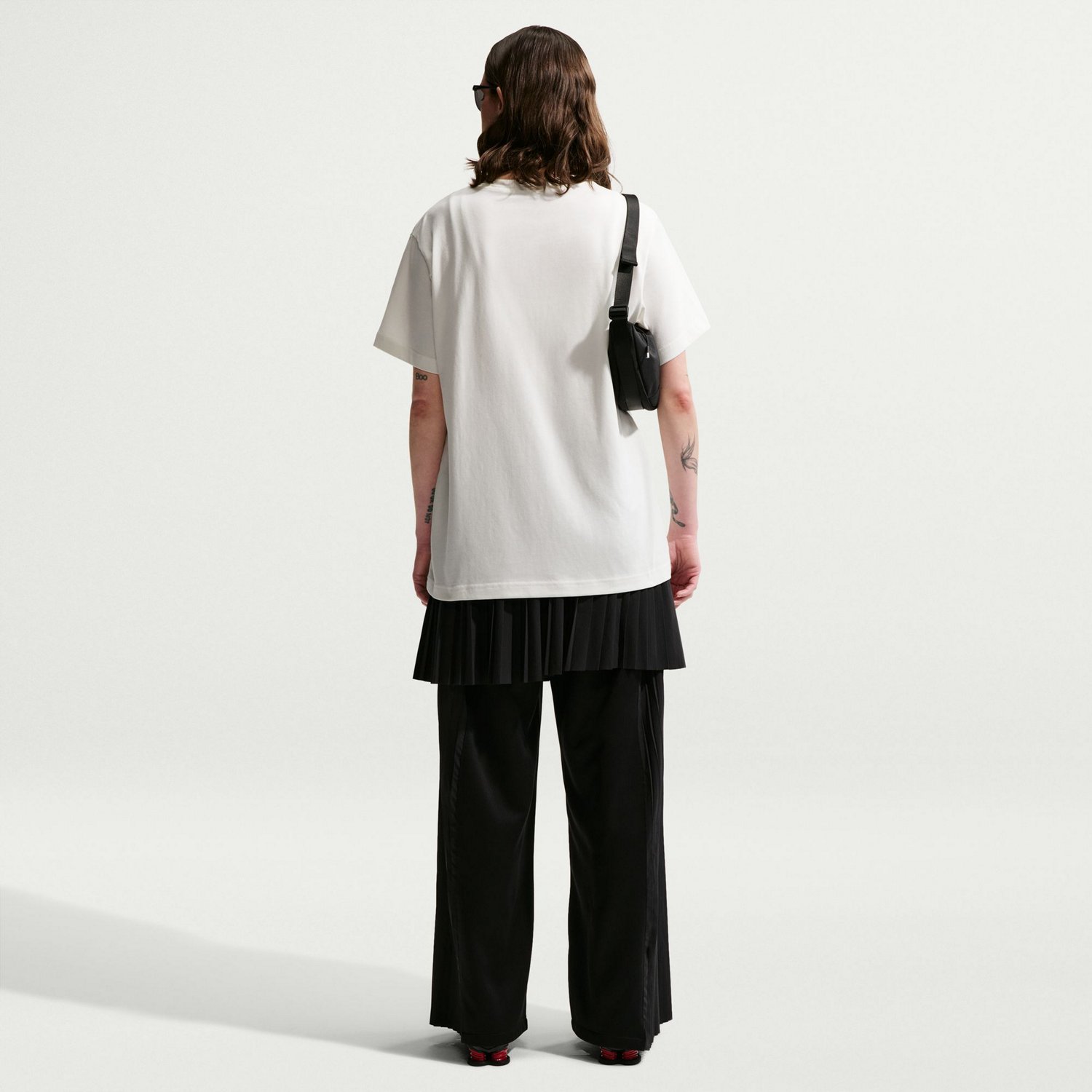 Nike Women's Sportswear Classic Oversized Graphic T-shirt - view number 2
