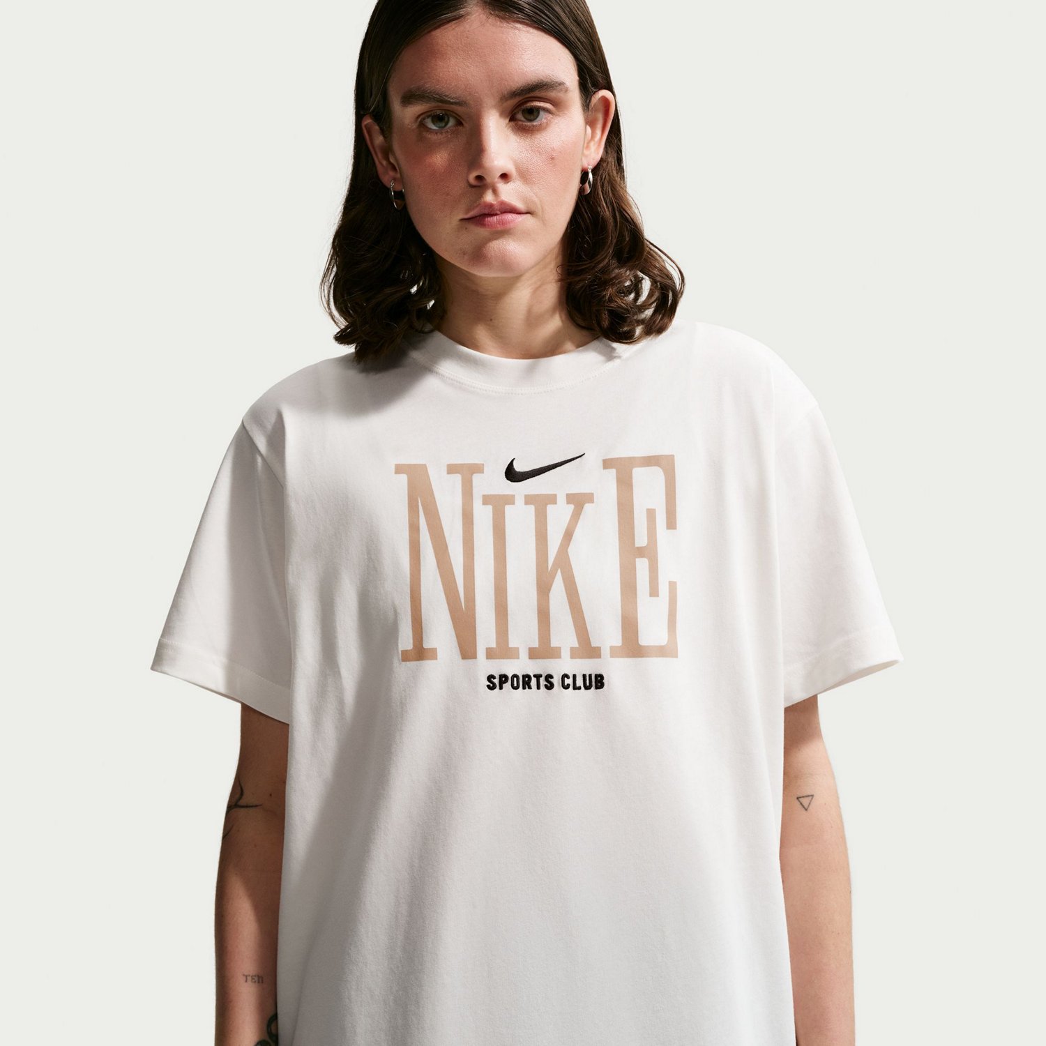 Nike Women's Sportswear Classic Oversized Graphic T-shirt - view number 3