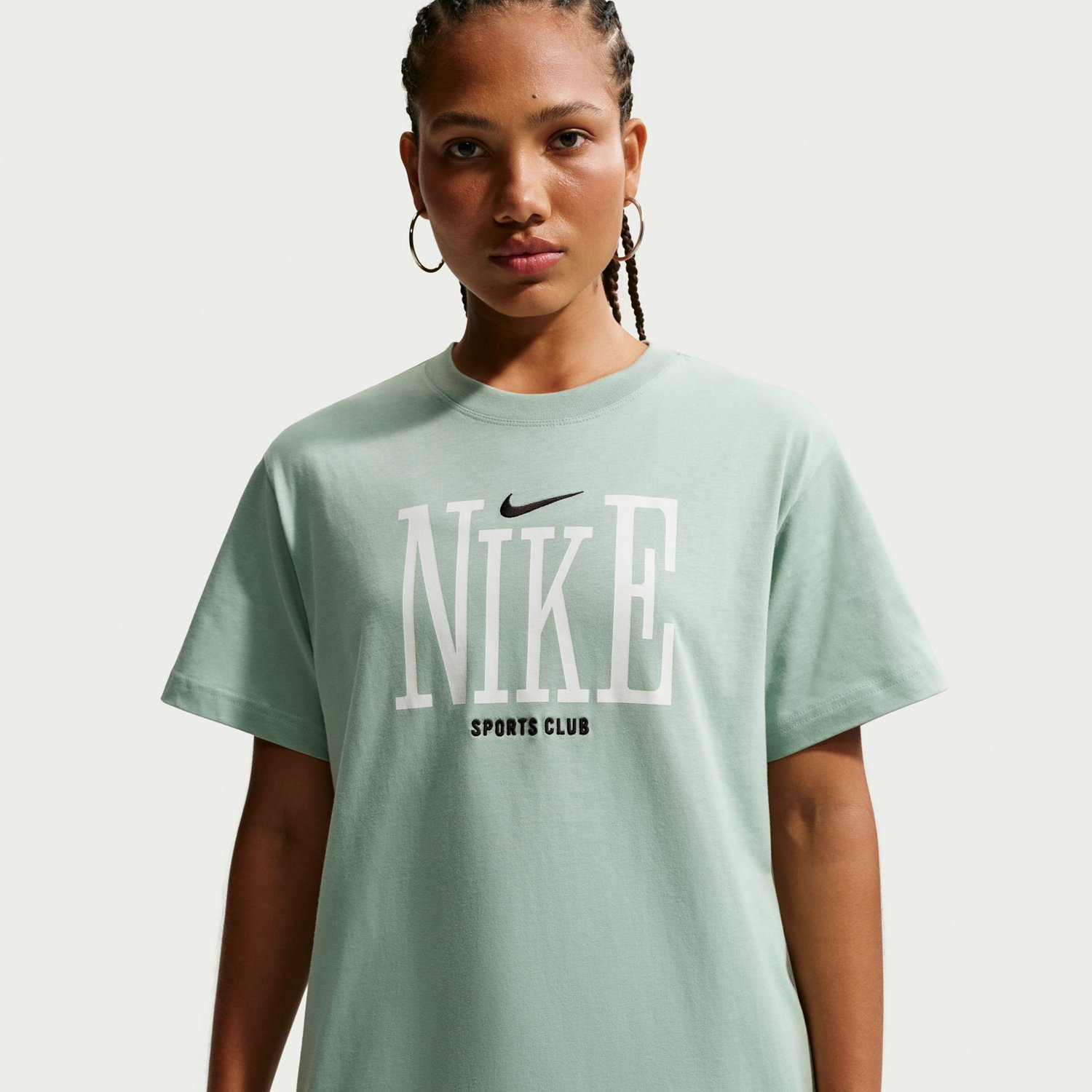 Nike Women's Sportswear Classic Oversized Graphic T-shirt - view number 3