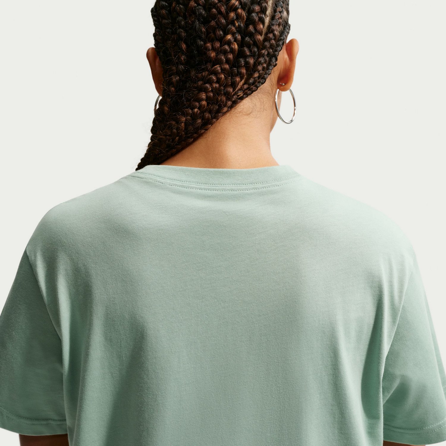 Nike Women's Sportswear Classic Oversized Graphic T-shirt - view number 4