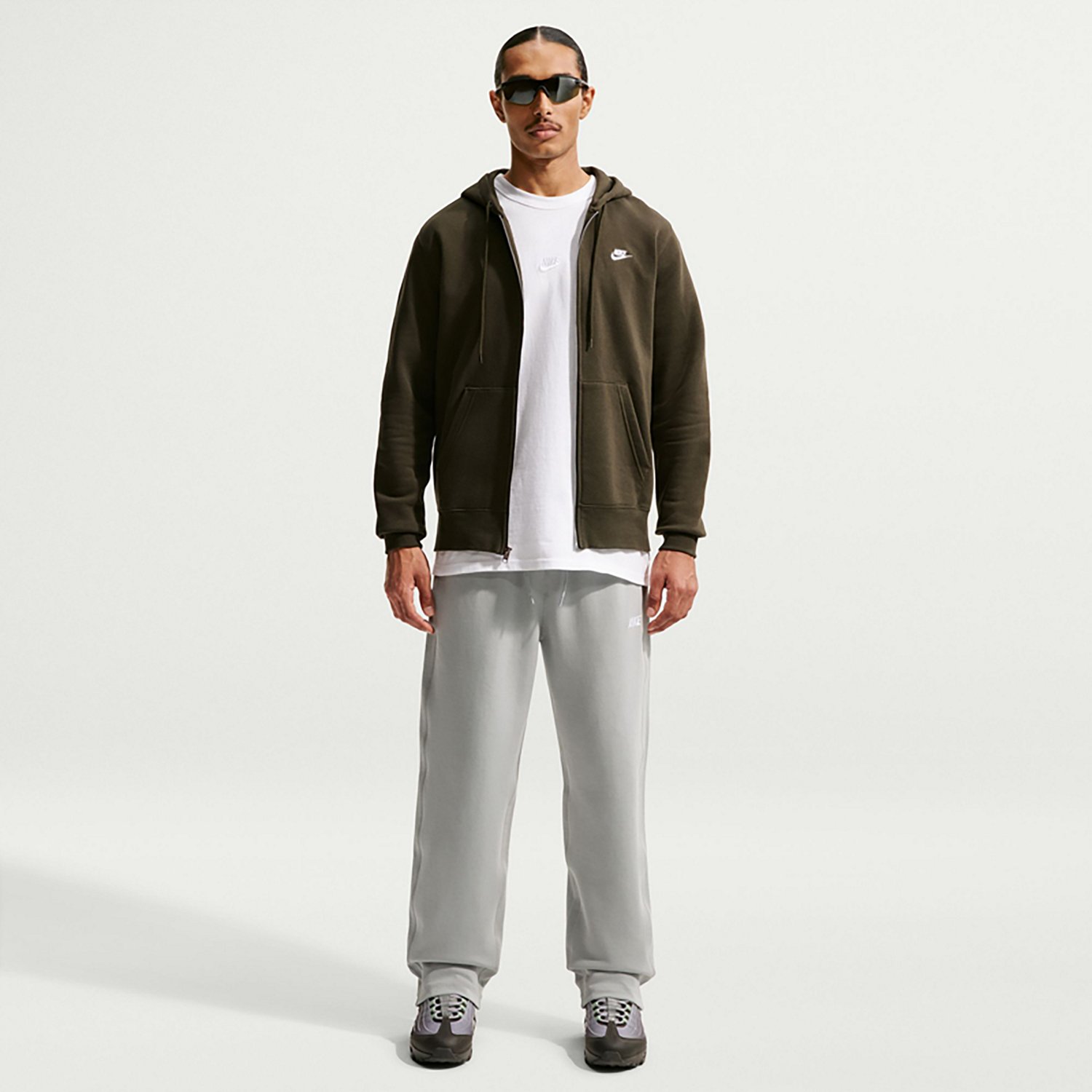 Nike Men's Sportswear Club Varsity Open Hem Pants