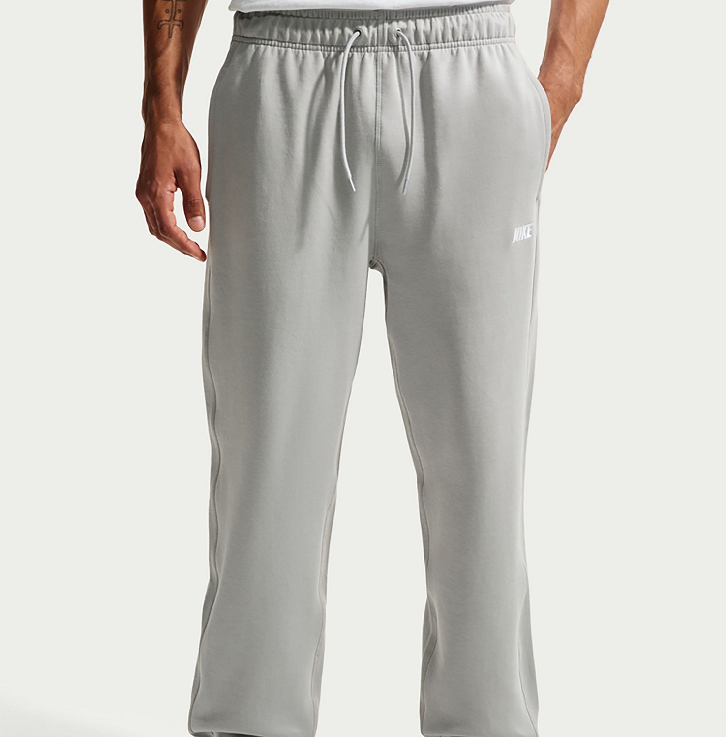 Nike Men's Sportswear Club Varsity Open Hem Pants