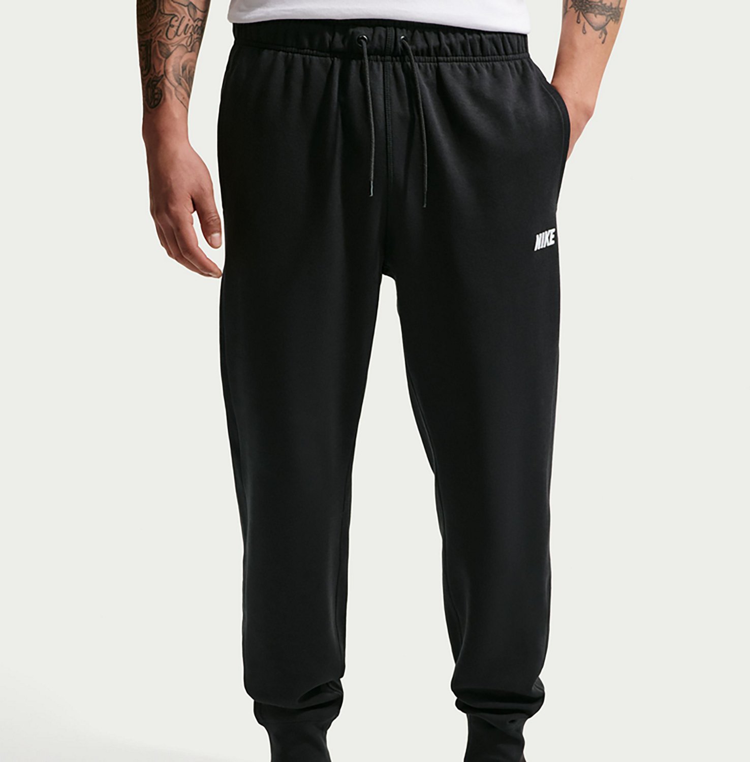 Nike Sportswear Club Men’s Varsity Joggers