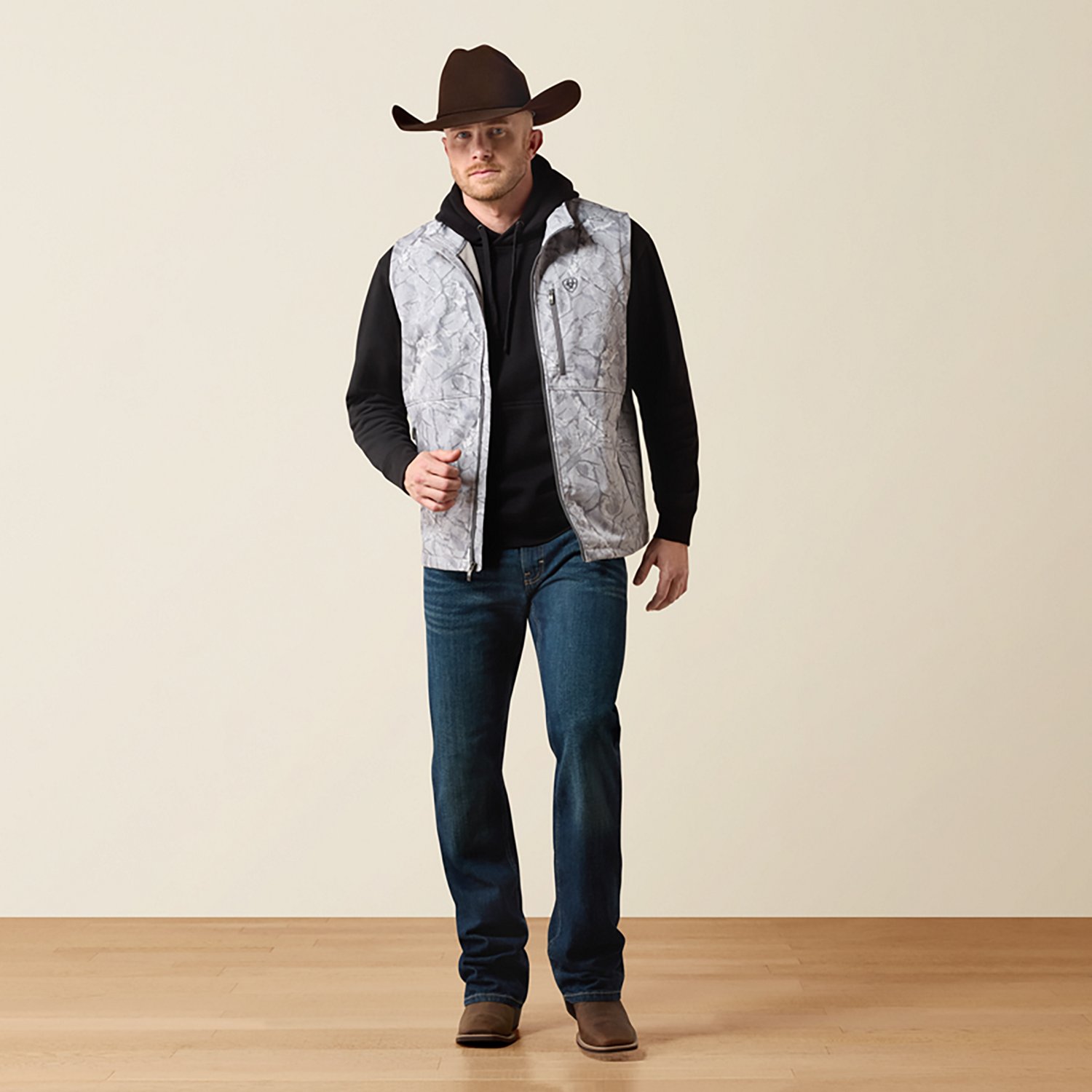 Ariat Men's Logo Camo Softshell Vest