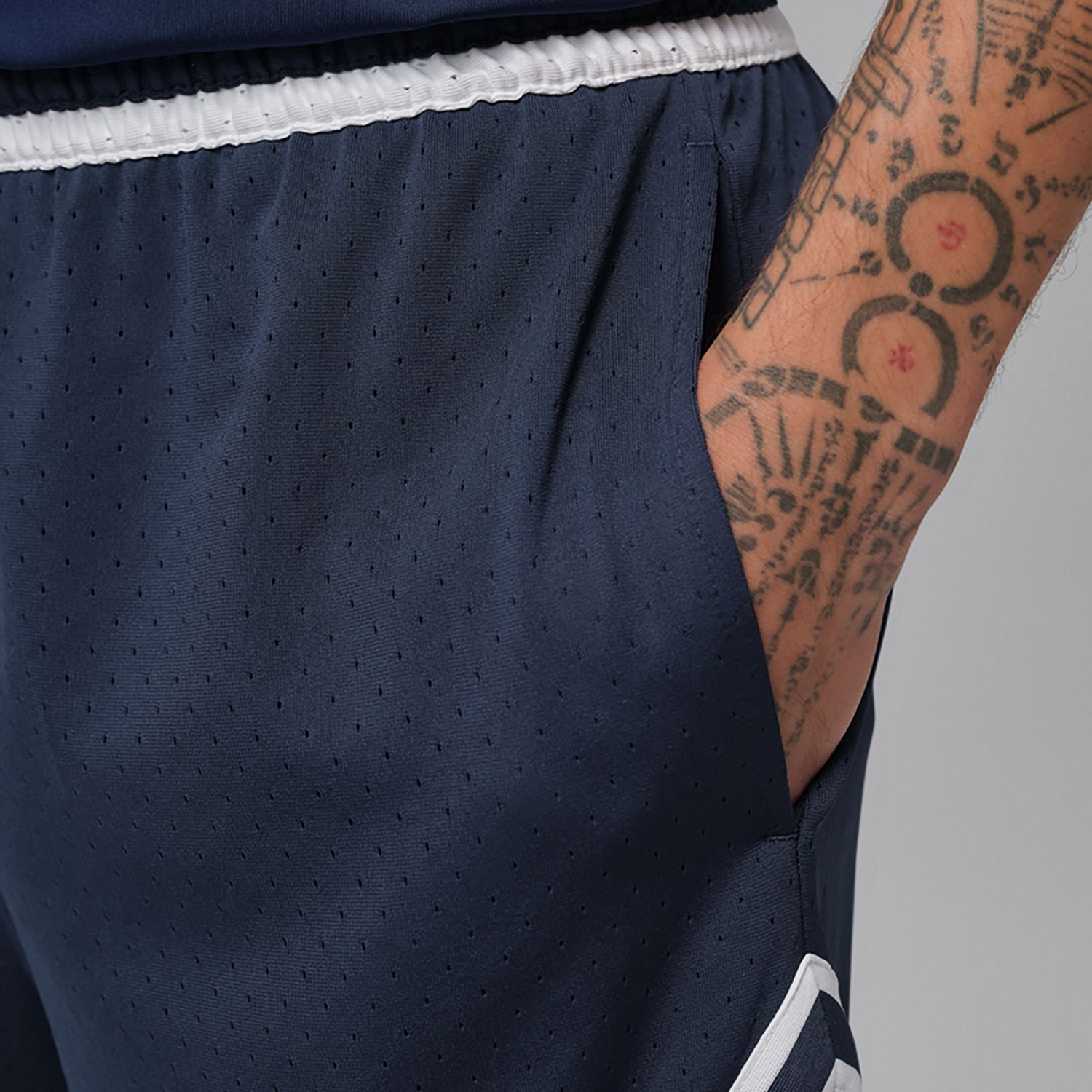 Jordan Men's Dri-FIT Mesh Diamond Shorts - view number 4
