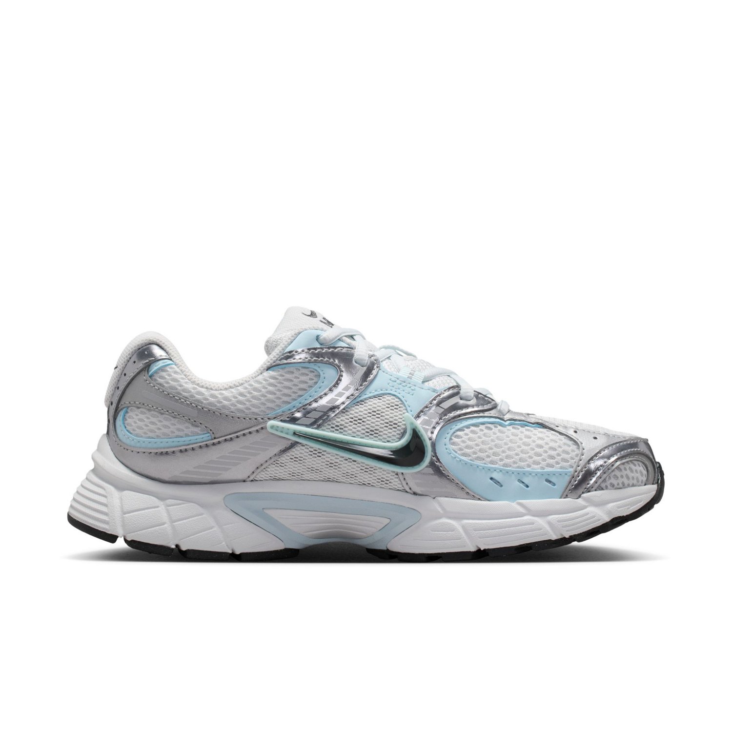 Nike Women's V5 Runner Shoes