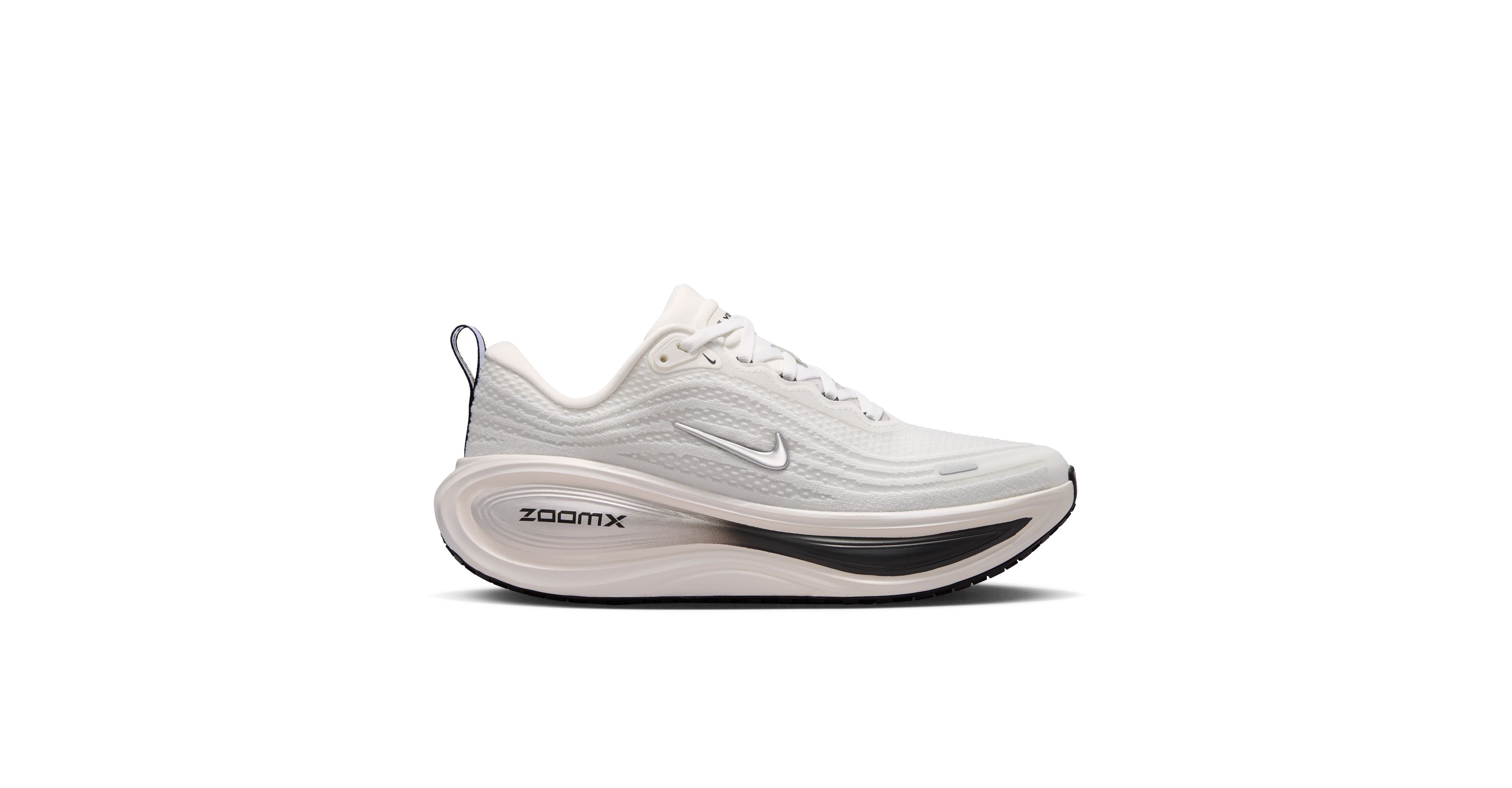 Nike Women's Vomero Plus Running Shoes