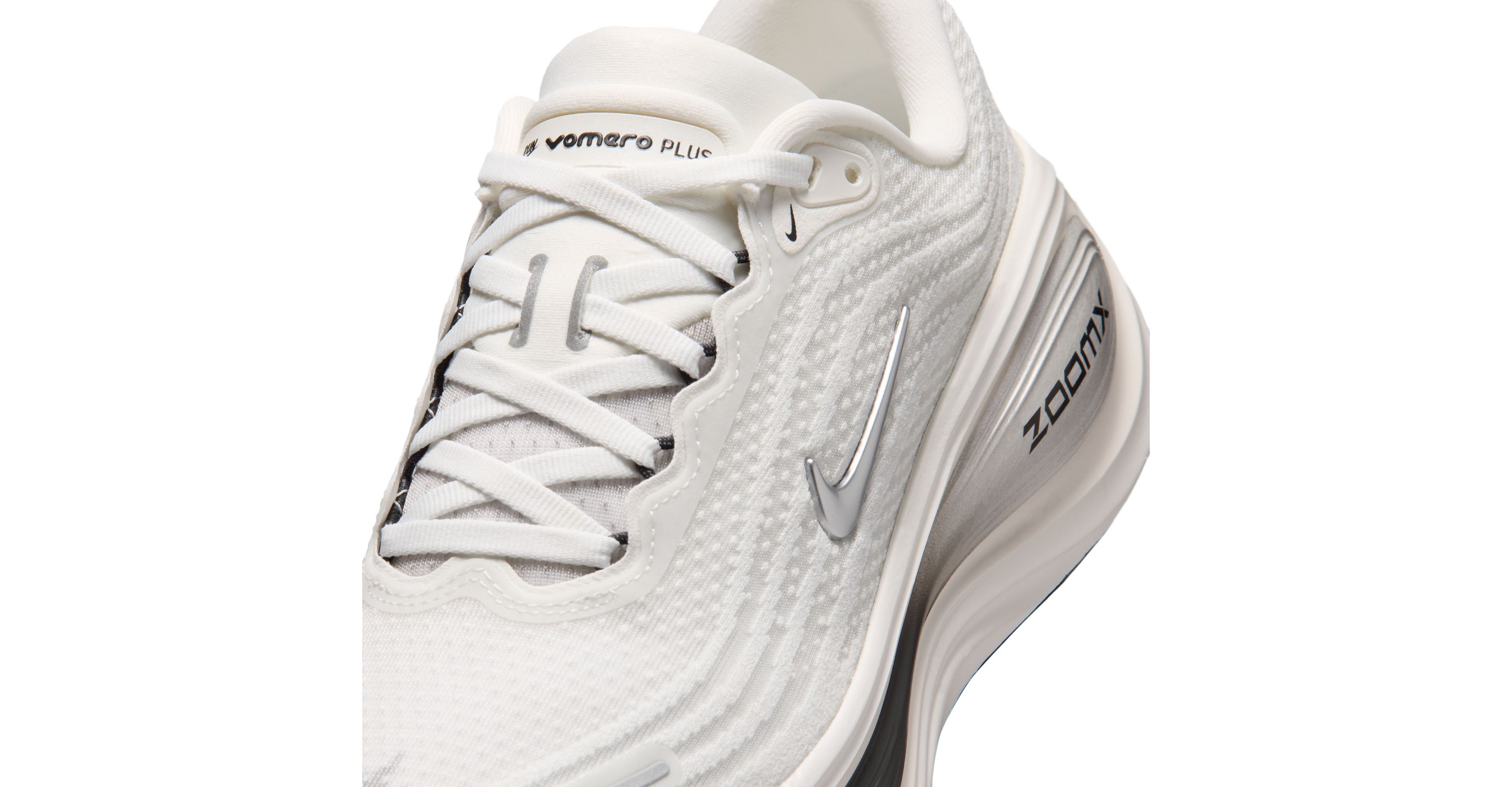 Nike Women's Vomero Plus Running Shoes