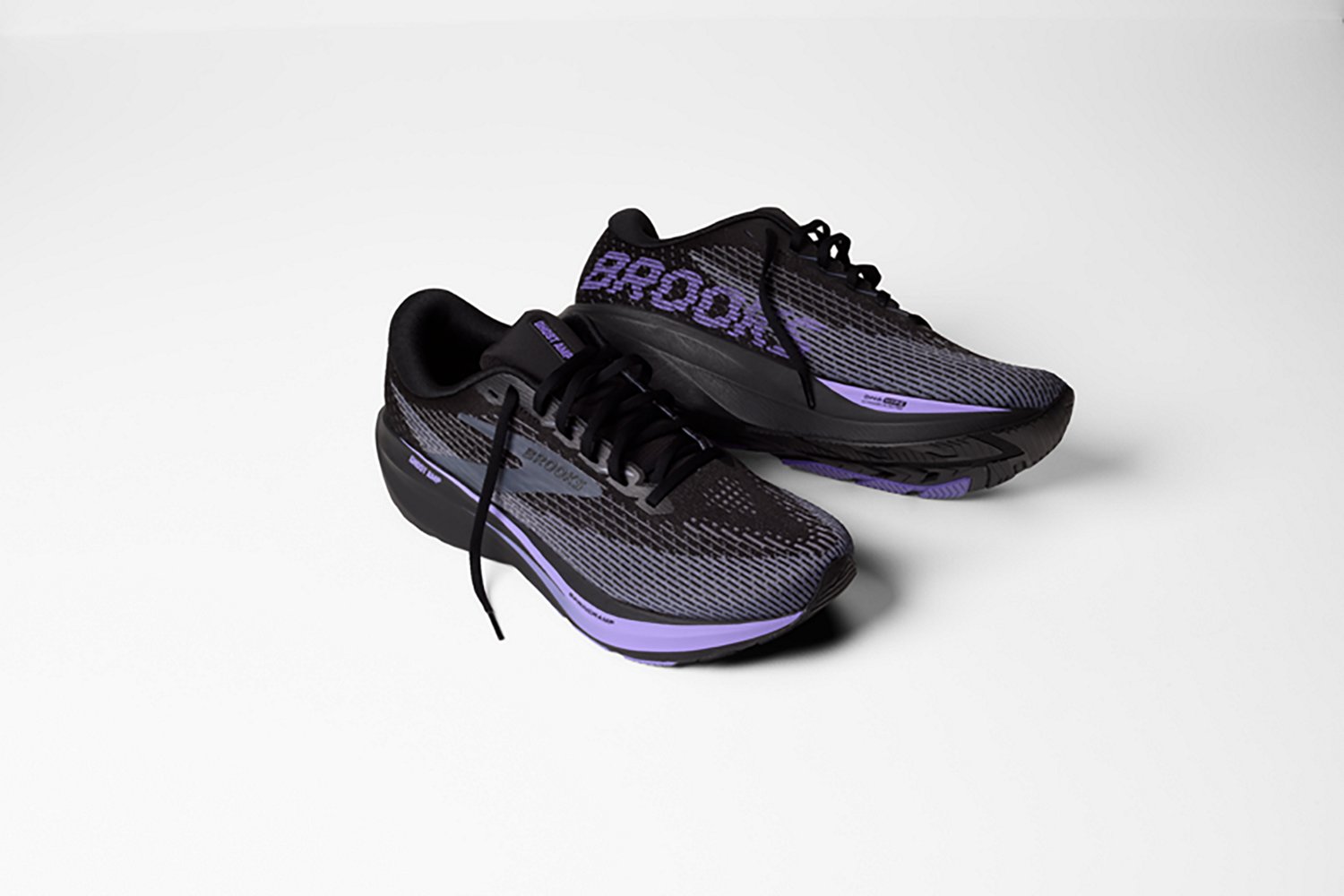 Brooks Men's Ghost Amp Running Shoes - view number 8