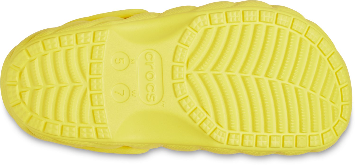 Crocs Adult Classic Lined Overpuff Clog - view number 6