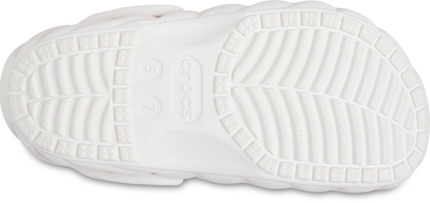 Crocs Adult Classic Lined Overpuff Clog - view number 6