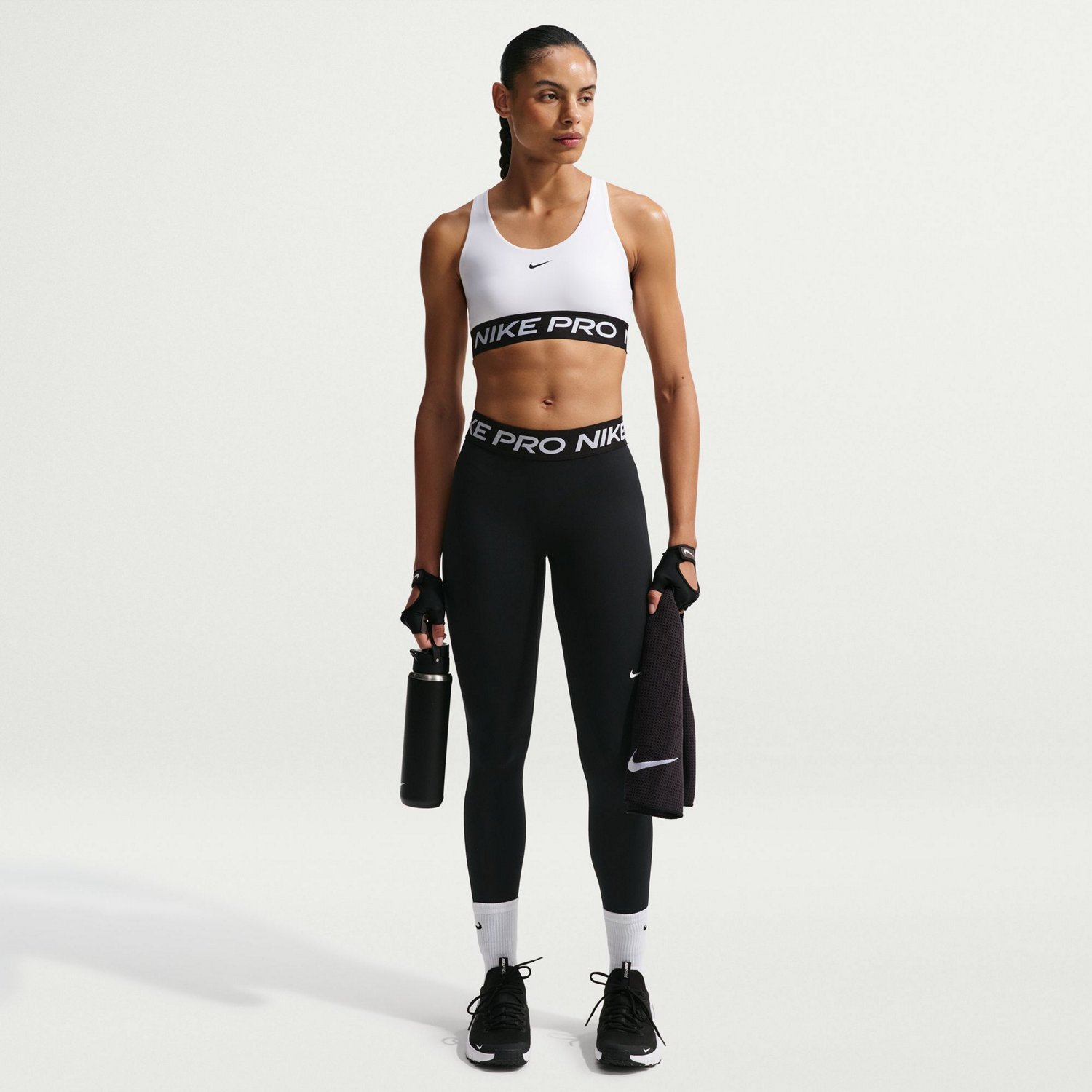 Nike Women's Pro 365 Non-Padded Light Support Sports Bra