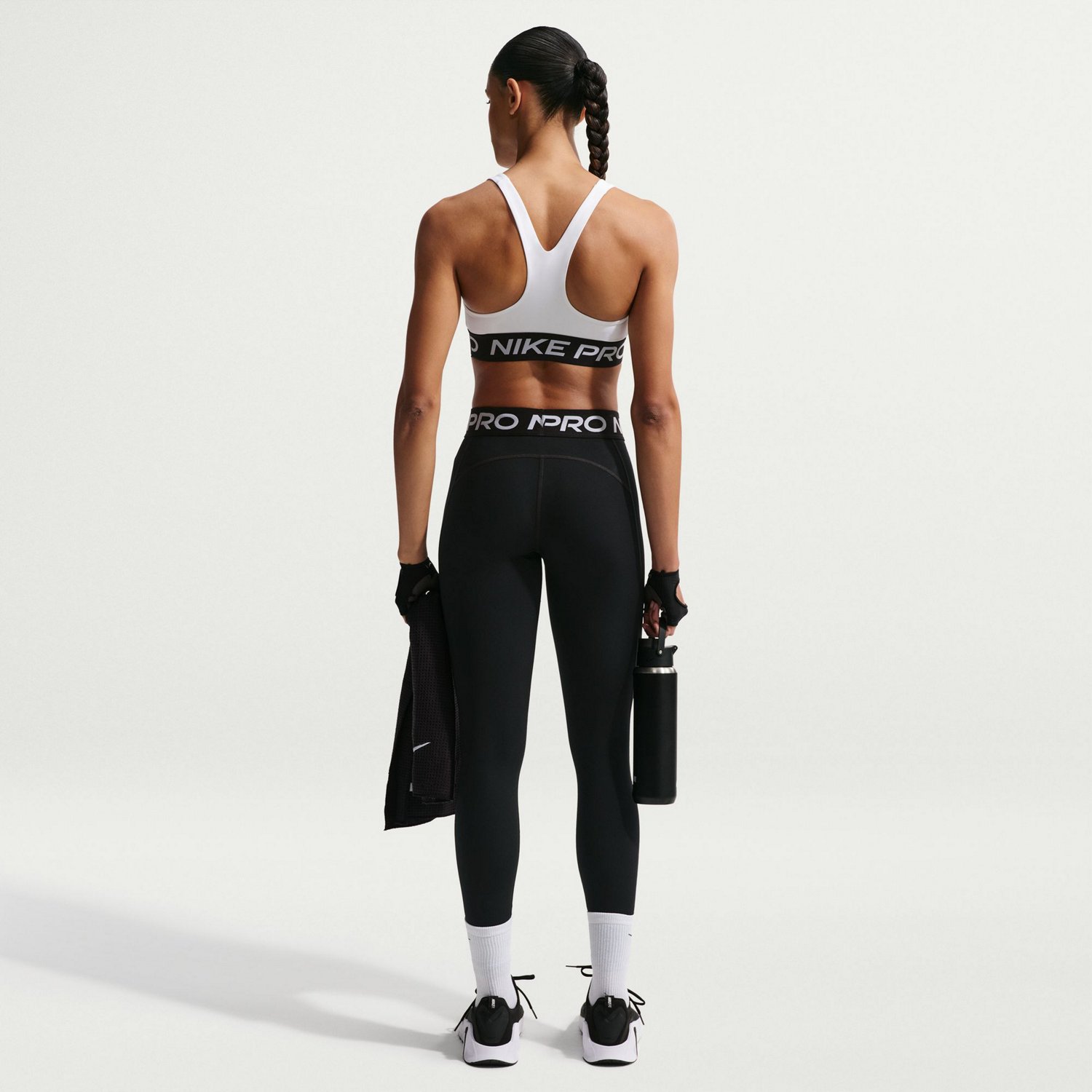 Nike Women's Pro 365 Non-Padded Light Support Sports Bra - view number 2