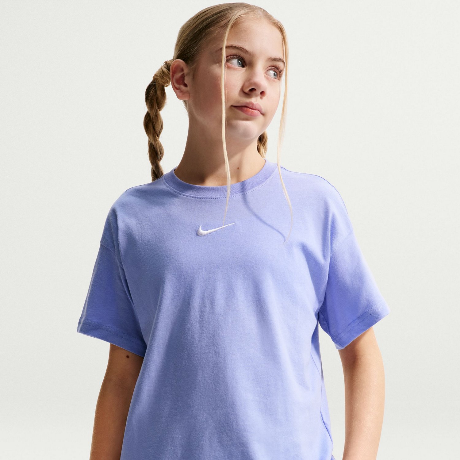Nike Girls' Sportswear Boyfriend Essential Tee LBR - view number 3