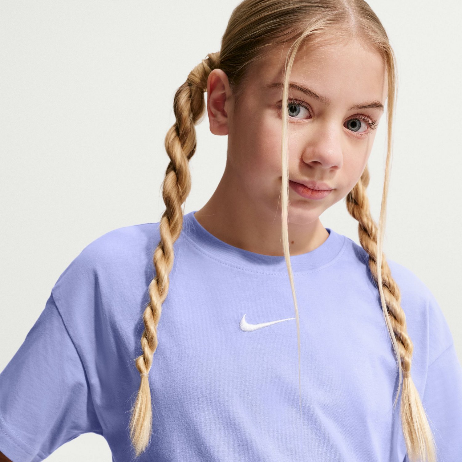 Nike Girls' Sportswear Boyfriend Essential Tee LBR - view number 5
