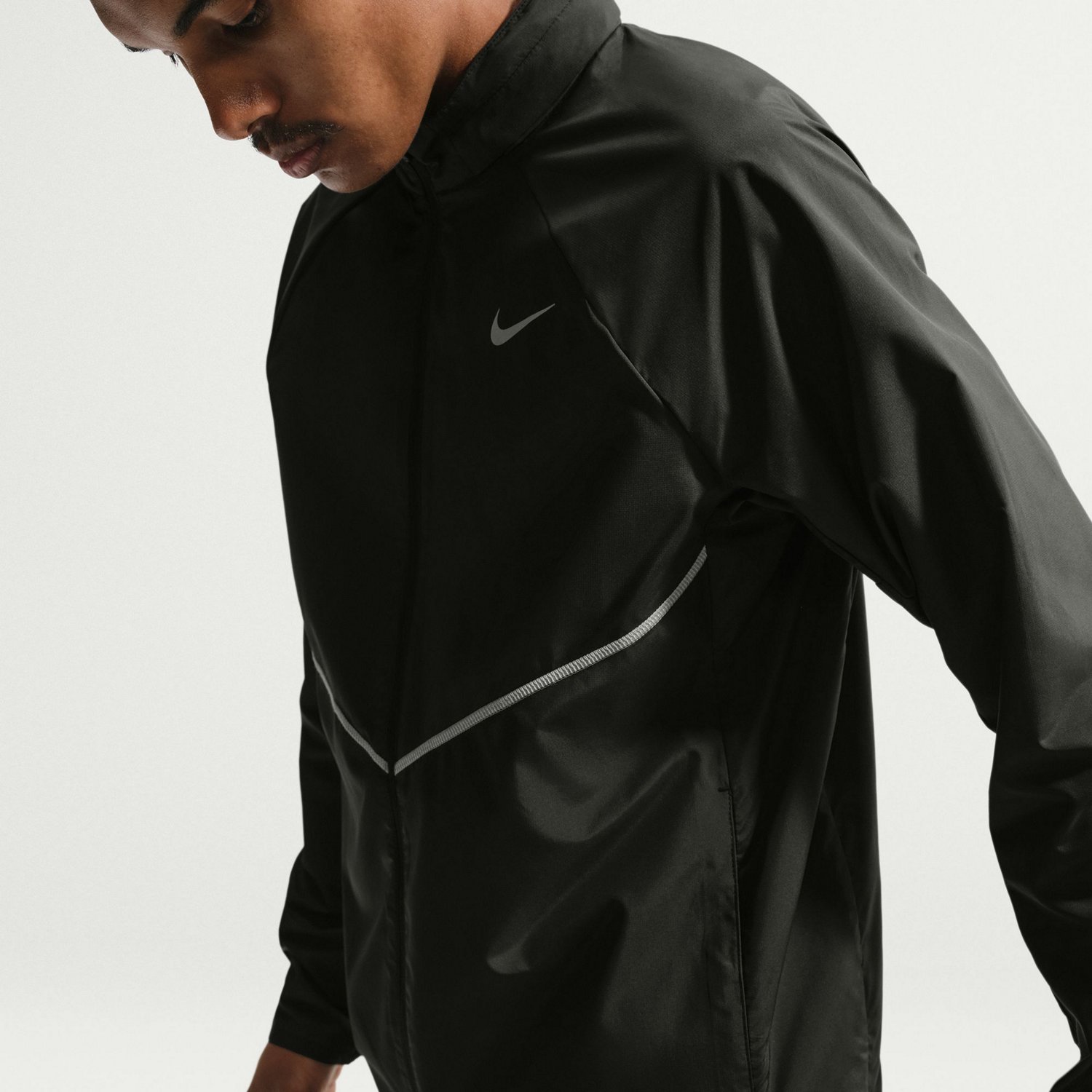 Nike Men's Miler UV Running Jacket - view number 5