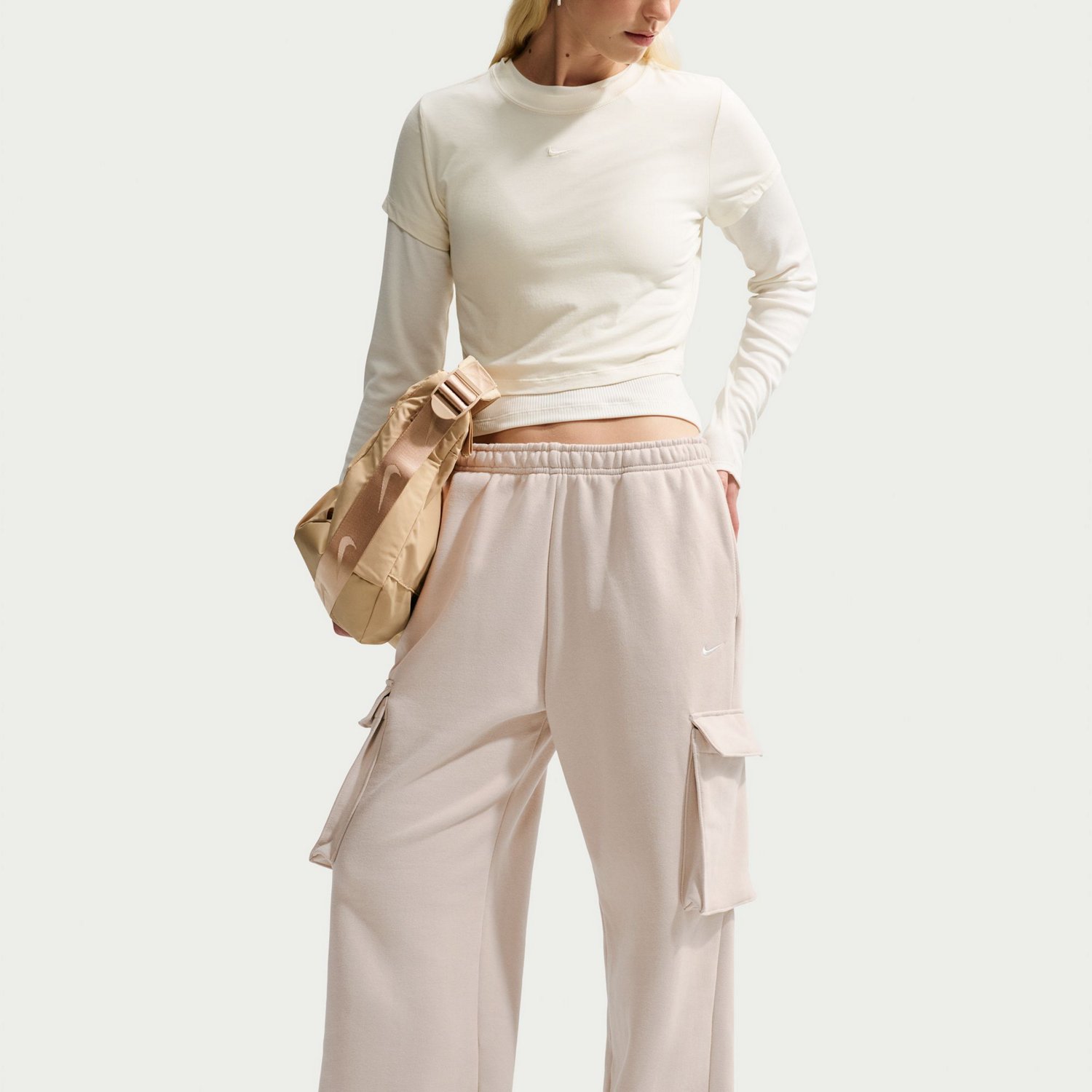 Nike Women's Sportswear Phoenix Fleece Mid-Rise Oversized Cargo Pants - view number 5