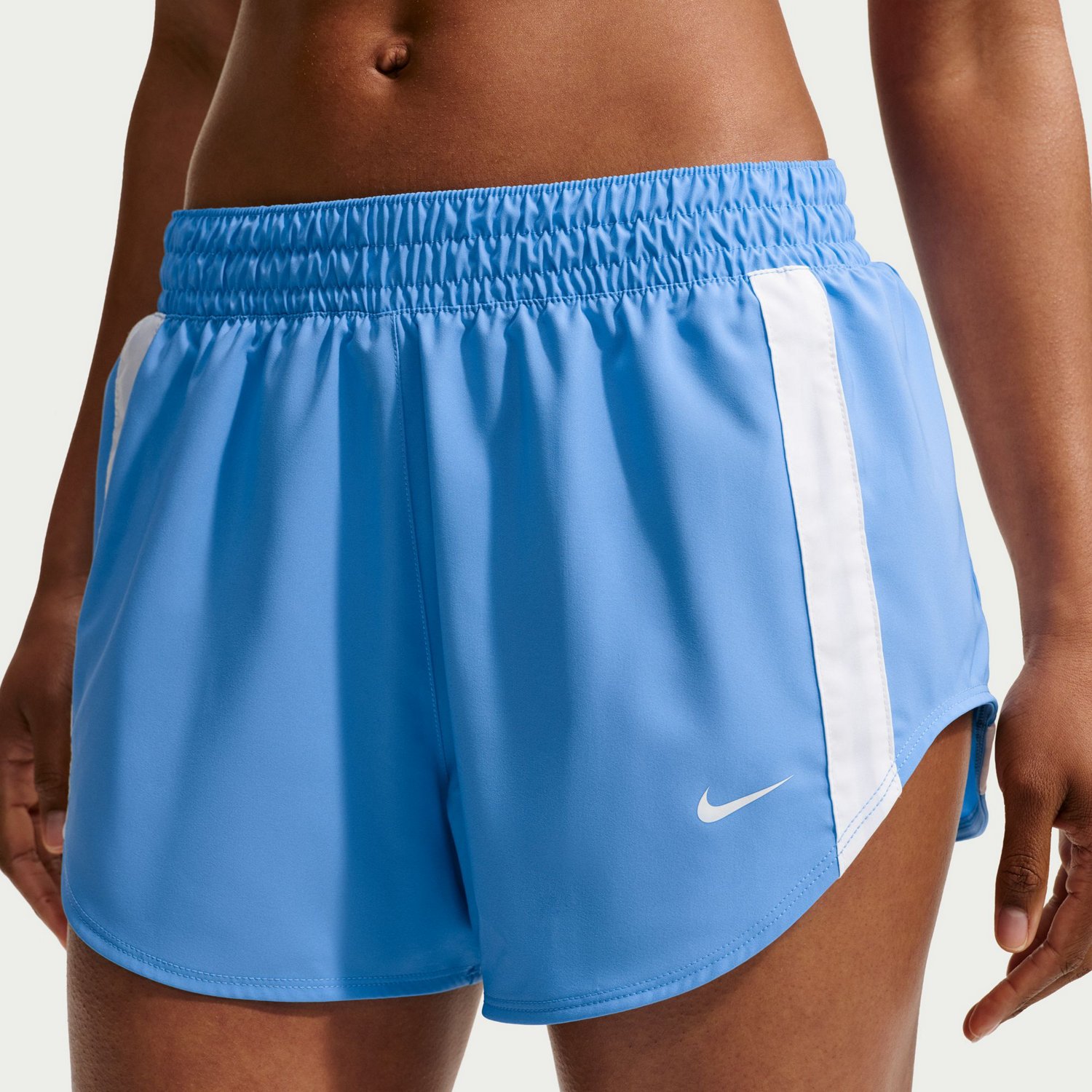 Nike Women's One Woven Shorts 3 in - view number 3