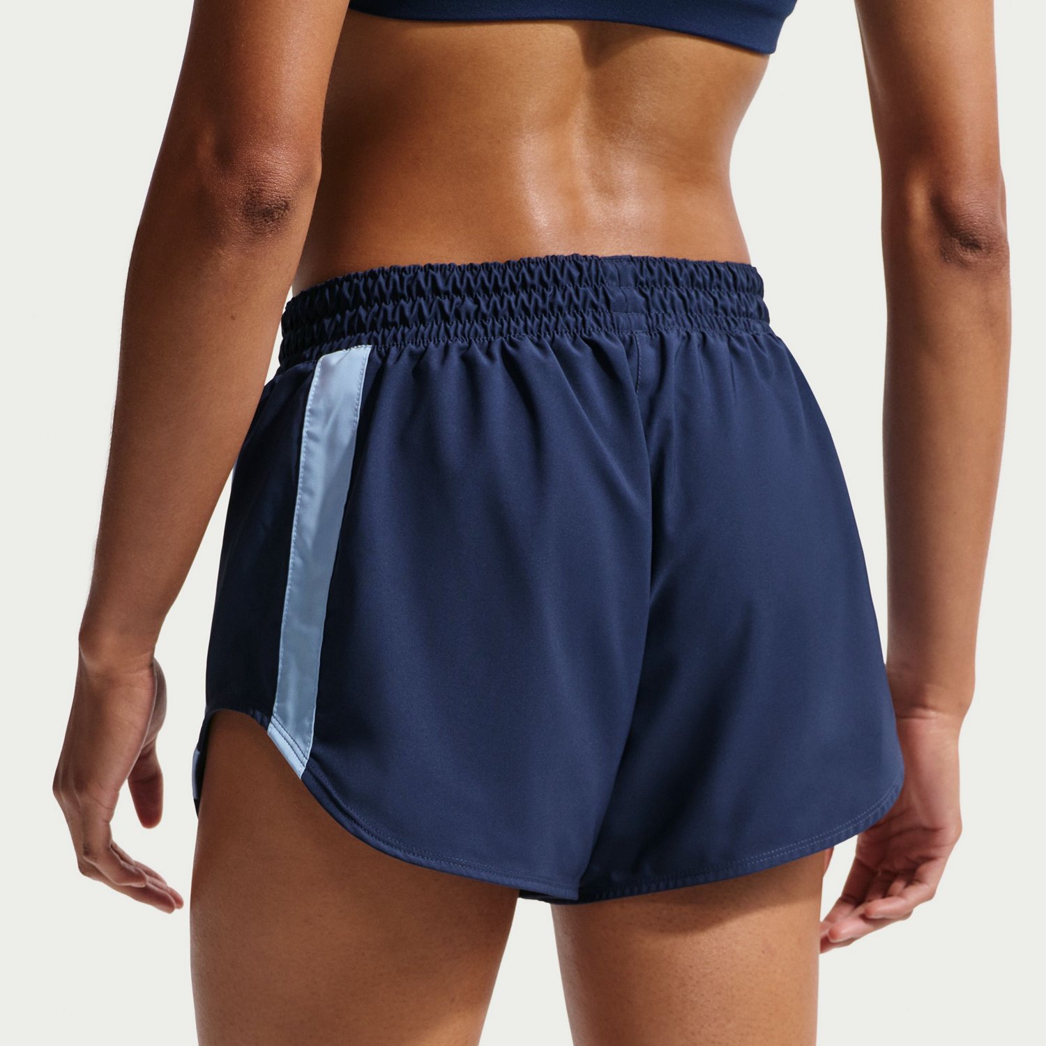 Nike Women's One Woven Shorts 3 in - view number 4