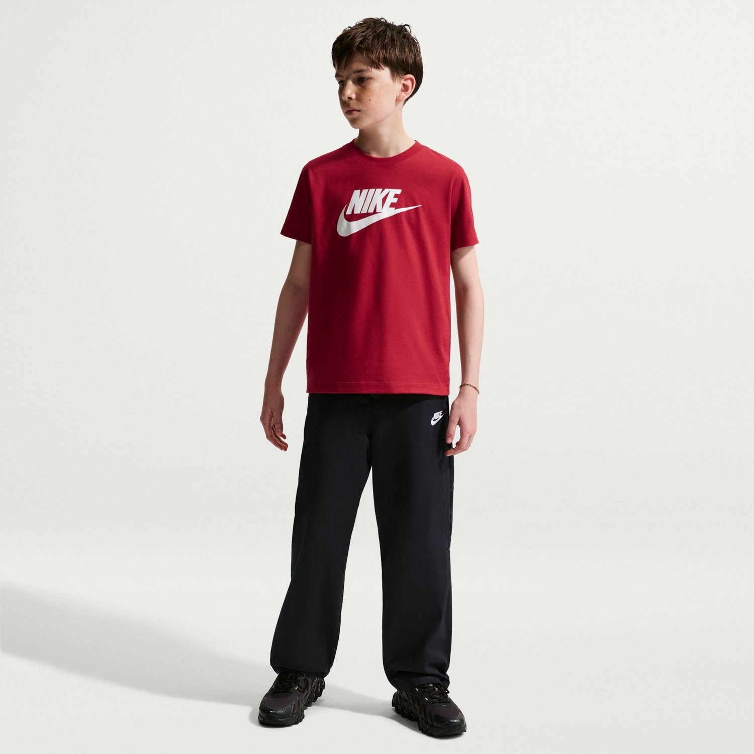 Nike Boys' Sportswear Futura Icon T-shirt