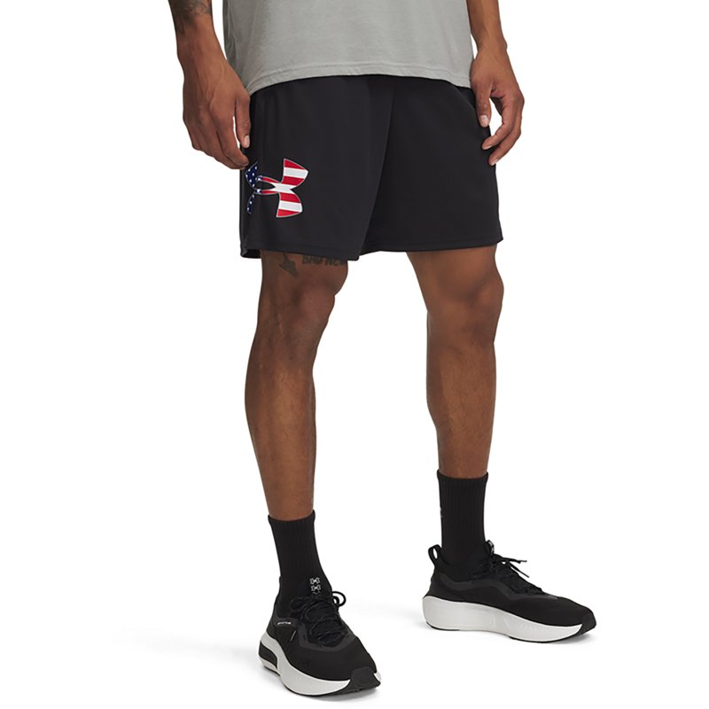 Under Armour Men's Freedom Tech Big Flag Logo Shorts 7 in