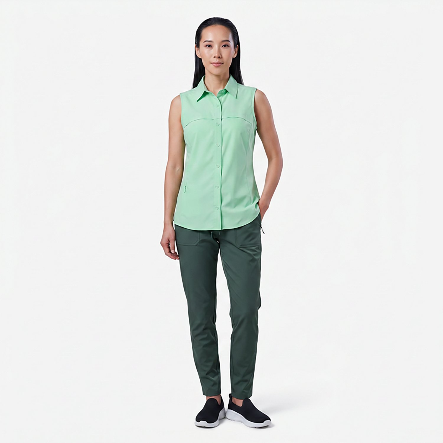 Magellan Outdoors Women's Overcast Sleeveless Fishing Shirt