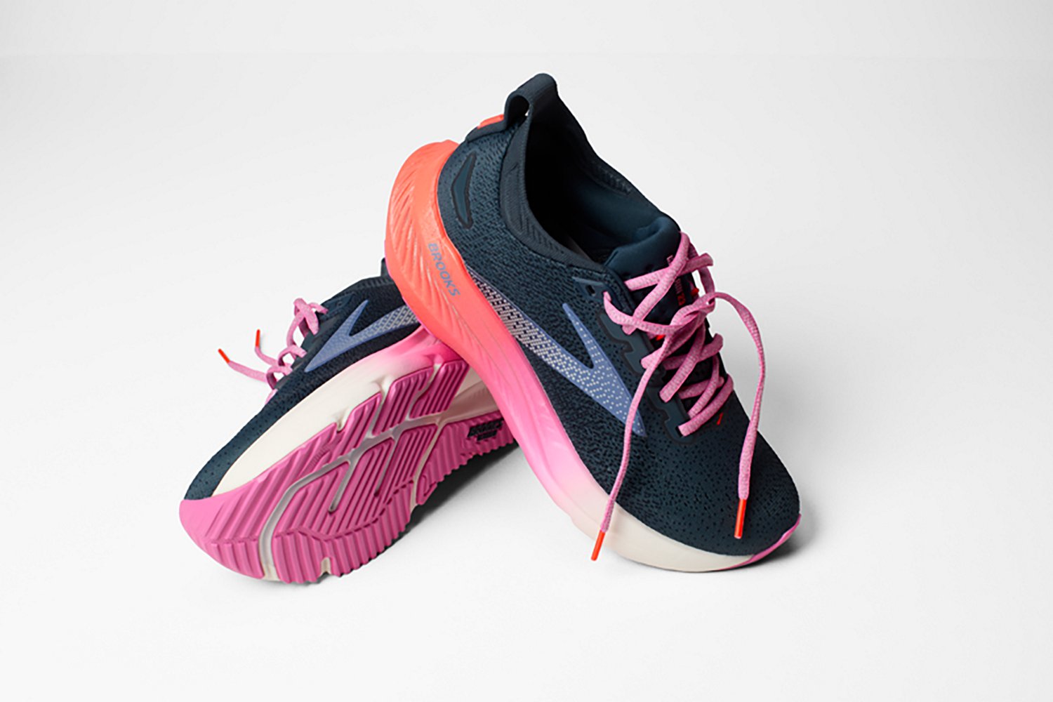 Brooks Women's Glycerin 23 Nightlife Running Shoes - view number 8