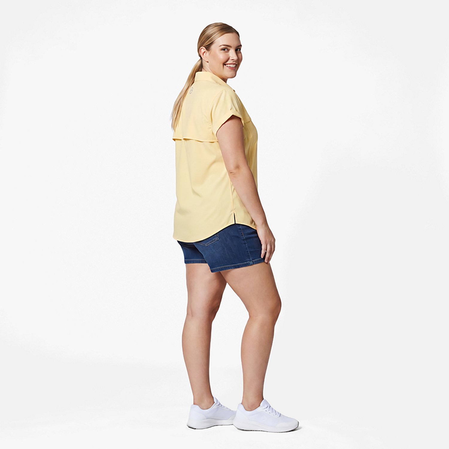 Magellan Outdoors Women's Overcast Fishing Button-Down Shirt                                                                     - view number 2