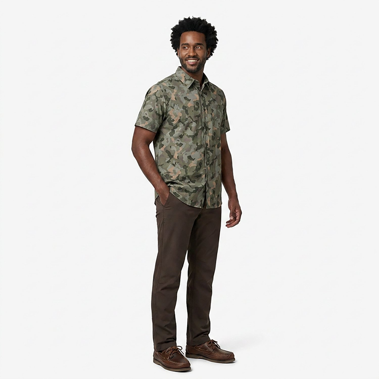 Magellan Outdoors Men's Shore and Line Washed Out Pocket Button-Down Fishing Shirt - view number 3