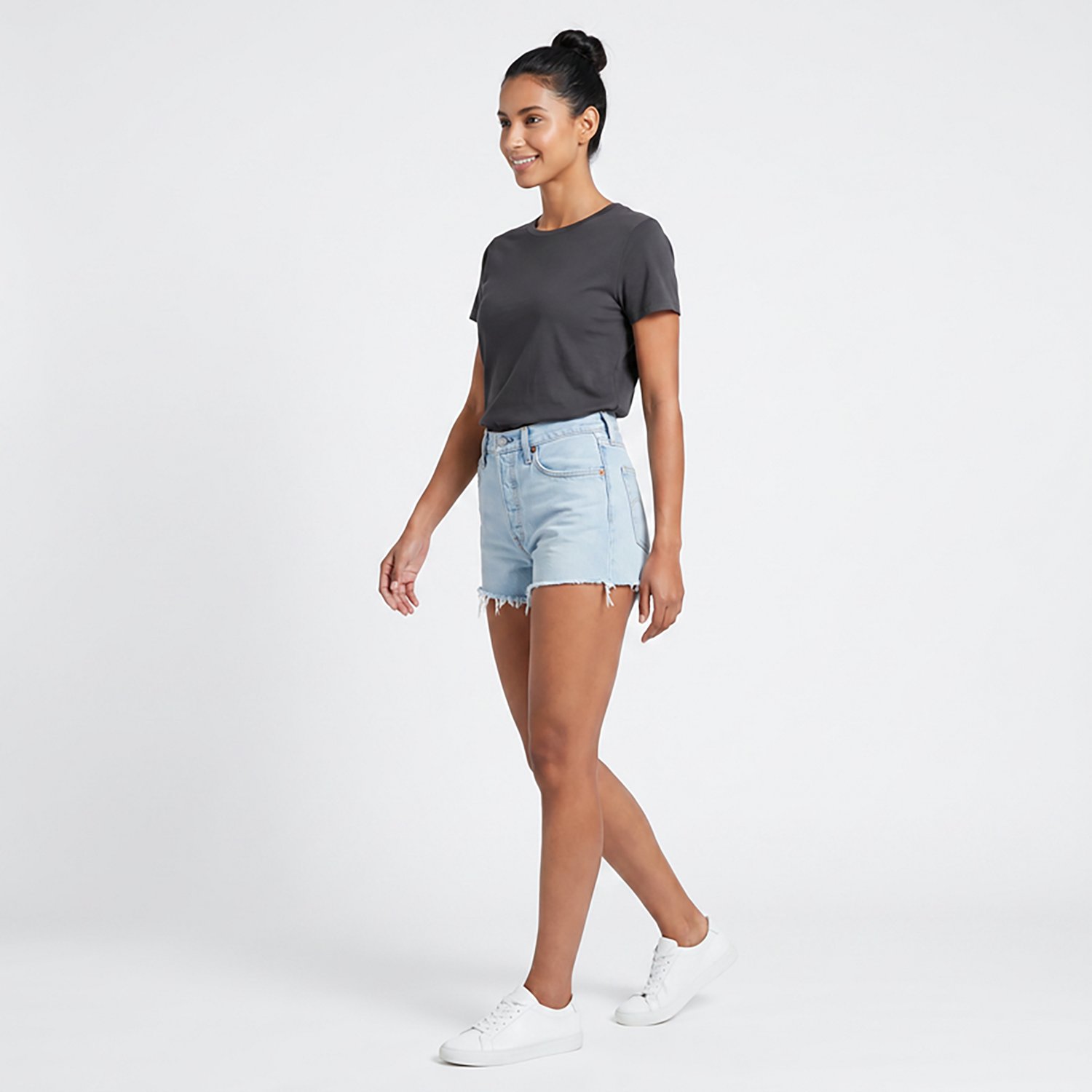 Levi's Women's 501 Original High Rise Shorts 2.5 in - view number 2