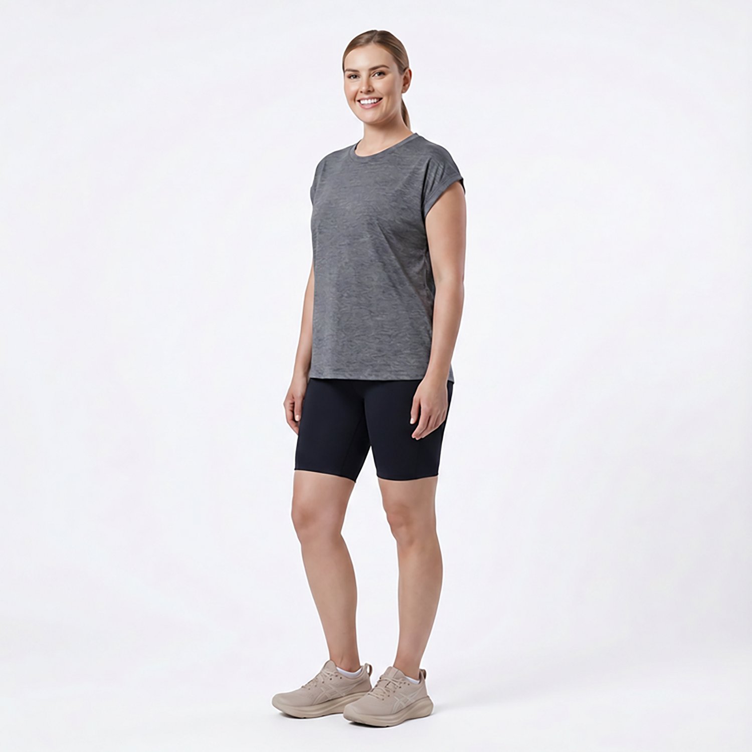 BCG Women's Hi Rise Bike Shorts - view number 2