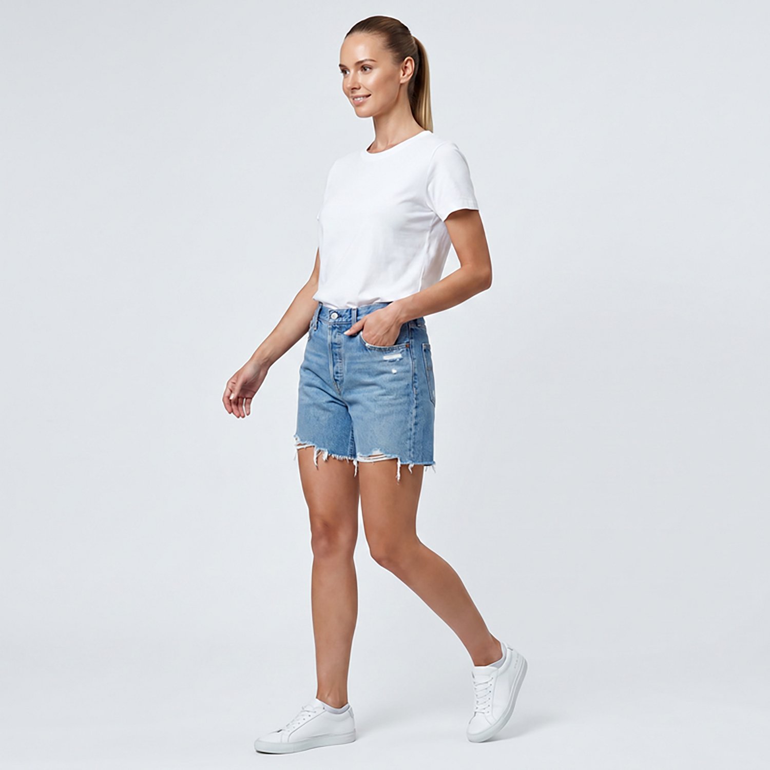 Levi's Women's 501 Mid Thigh Shorts                                                                                              - view number 2