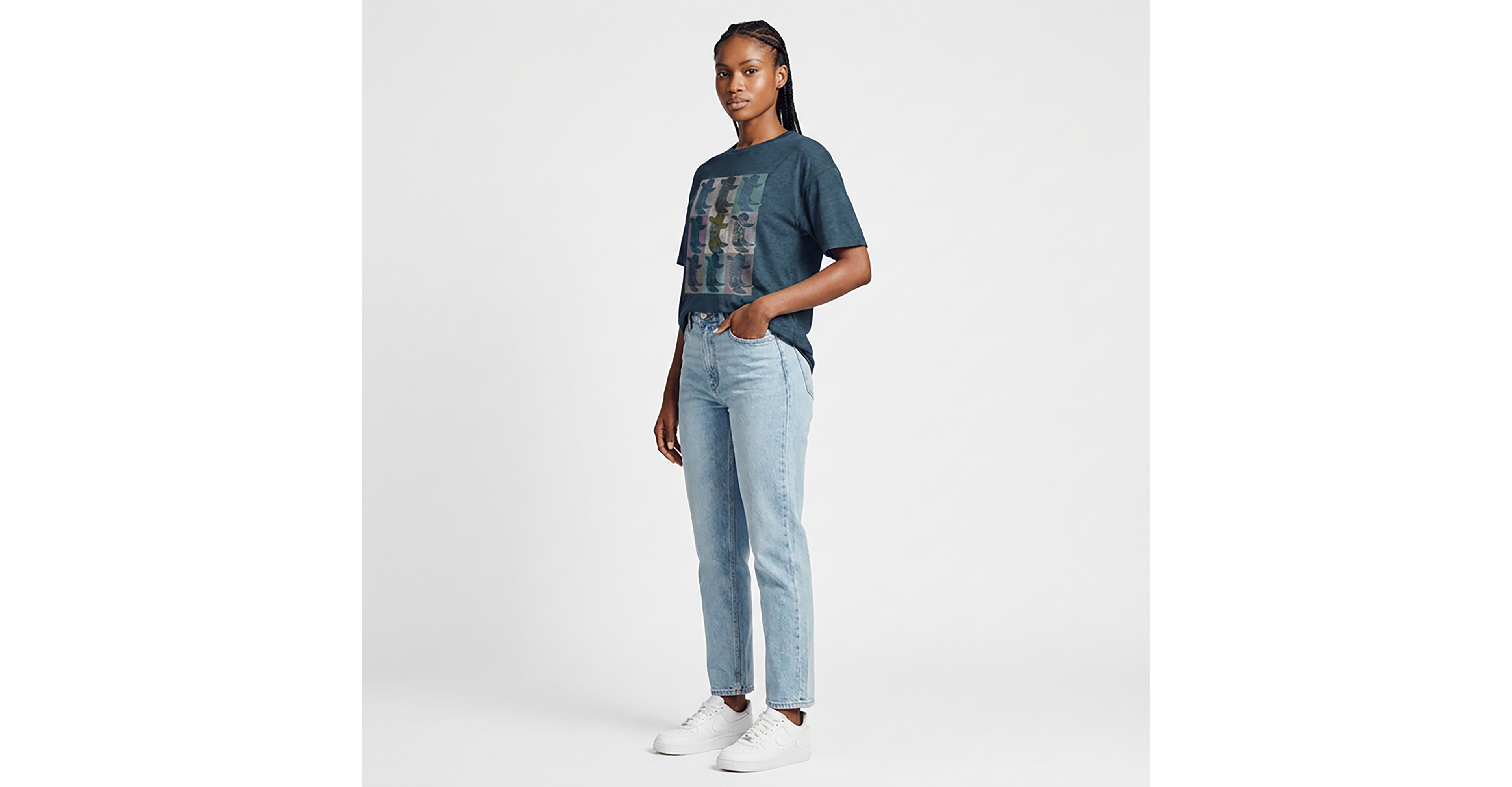 Live Outside the Limits Women's Boot Box Oversize T-shirt