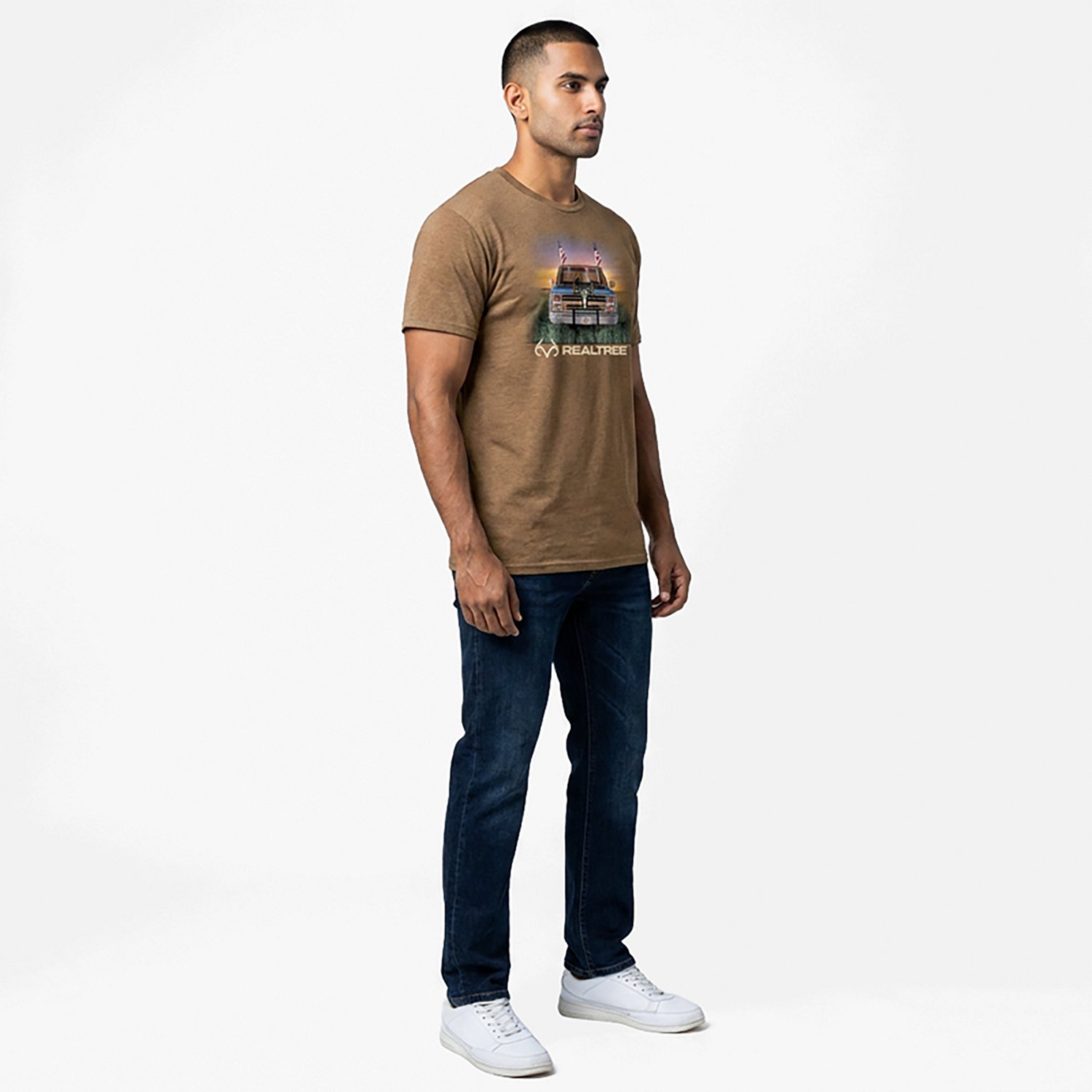 Realtree Men's Rt Americana Truck Short Sleeve T-shirt