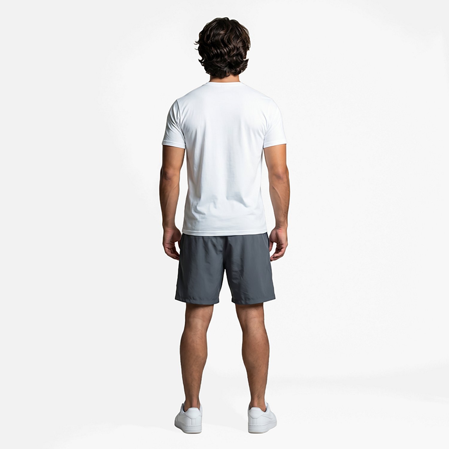 Nike Men's Titans Helmet Essential T-shirt