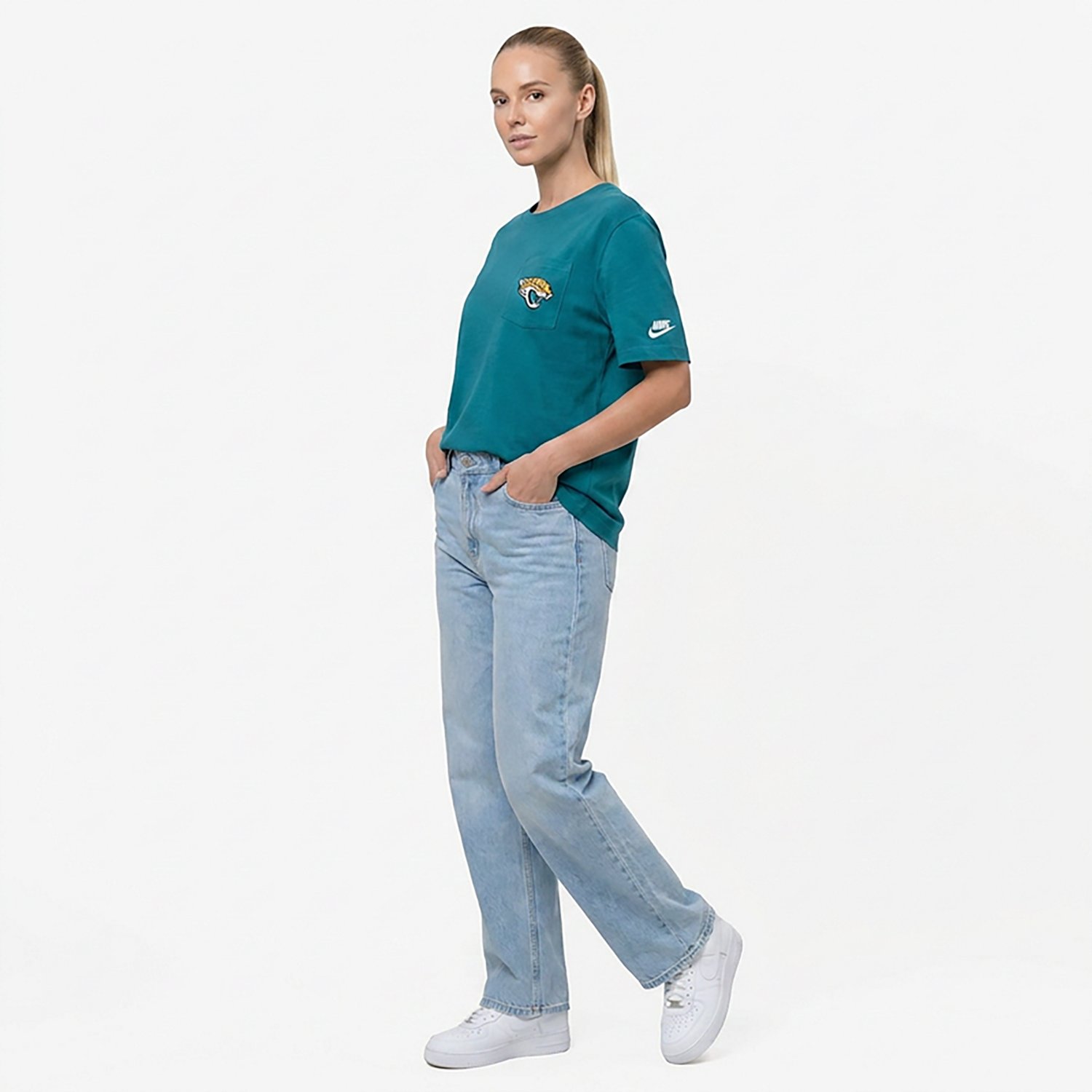 Nike Women's Jaguars Rewind Pocket Boxy T-shirt - view number 2