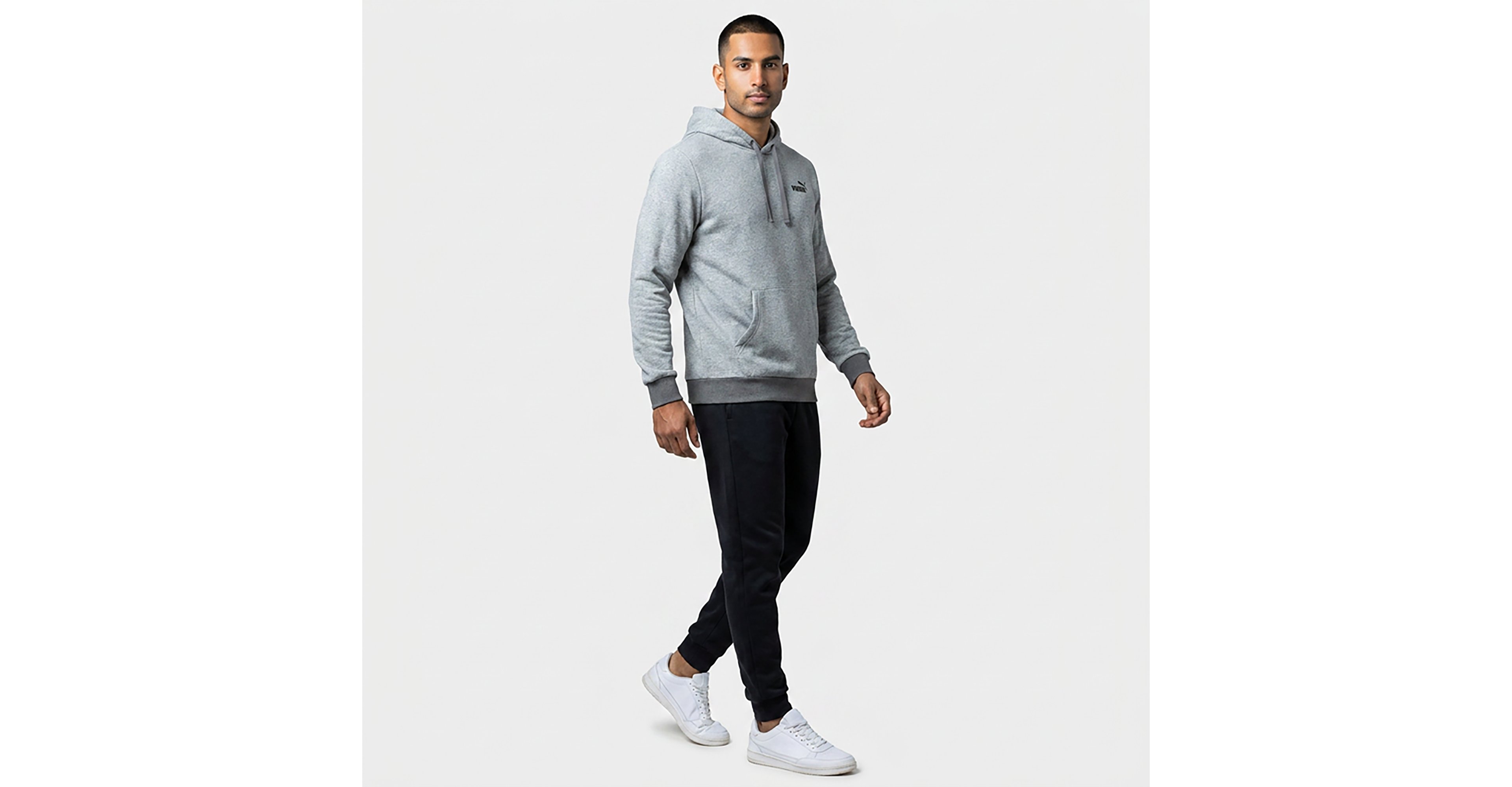 PUMA Men's Essential Logo Fleece Hoodie