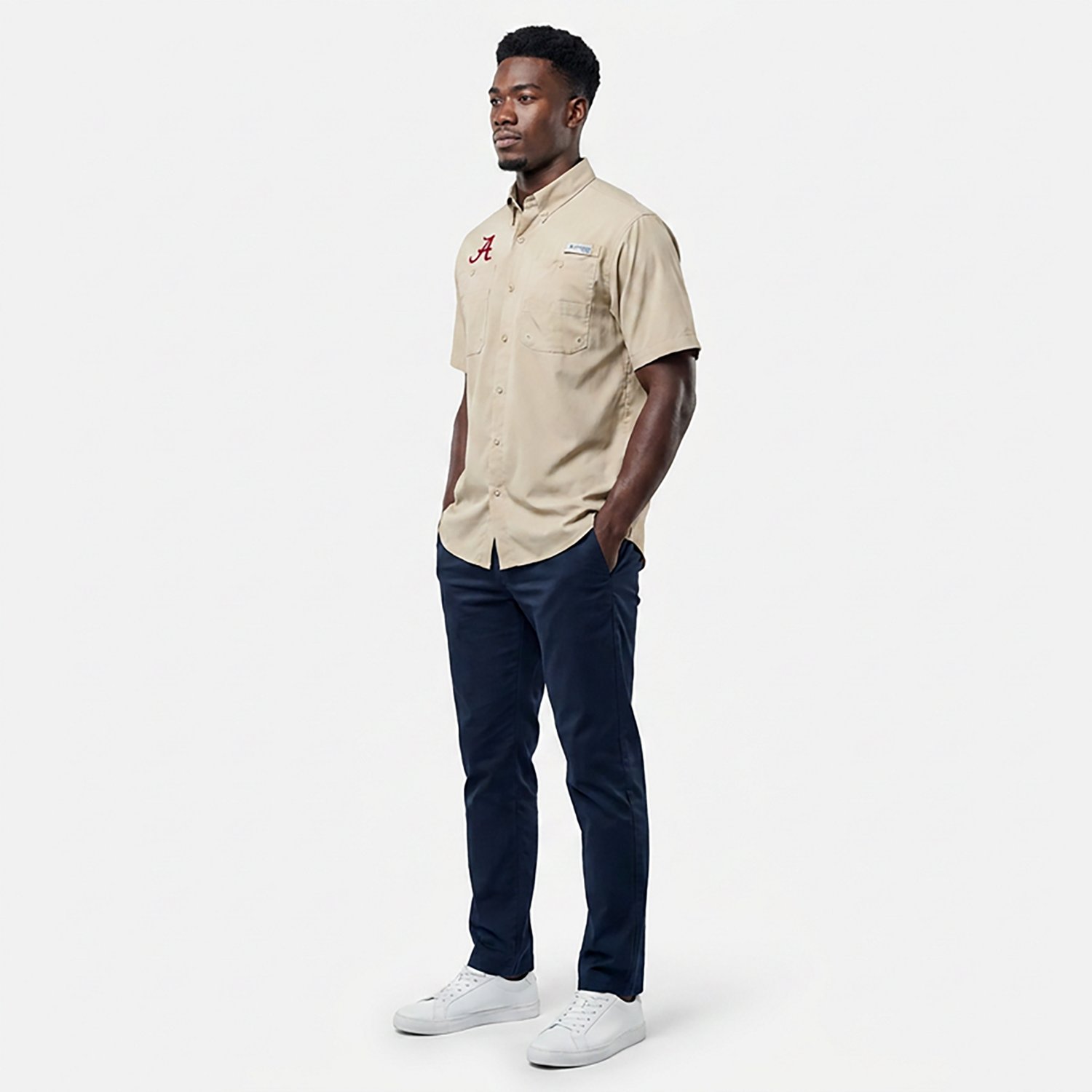 Columbia Sportswear Men's Alabama Crimson Tide Collegiate PFG Tamiami Short Sleeve Shirt - view number 2