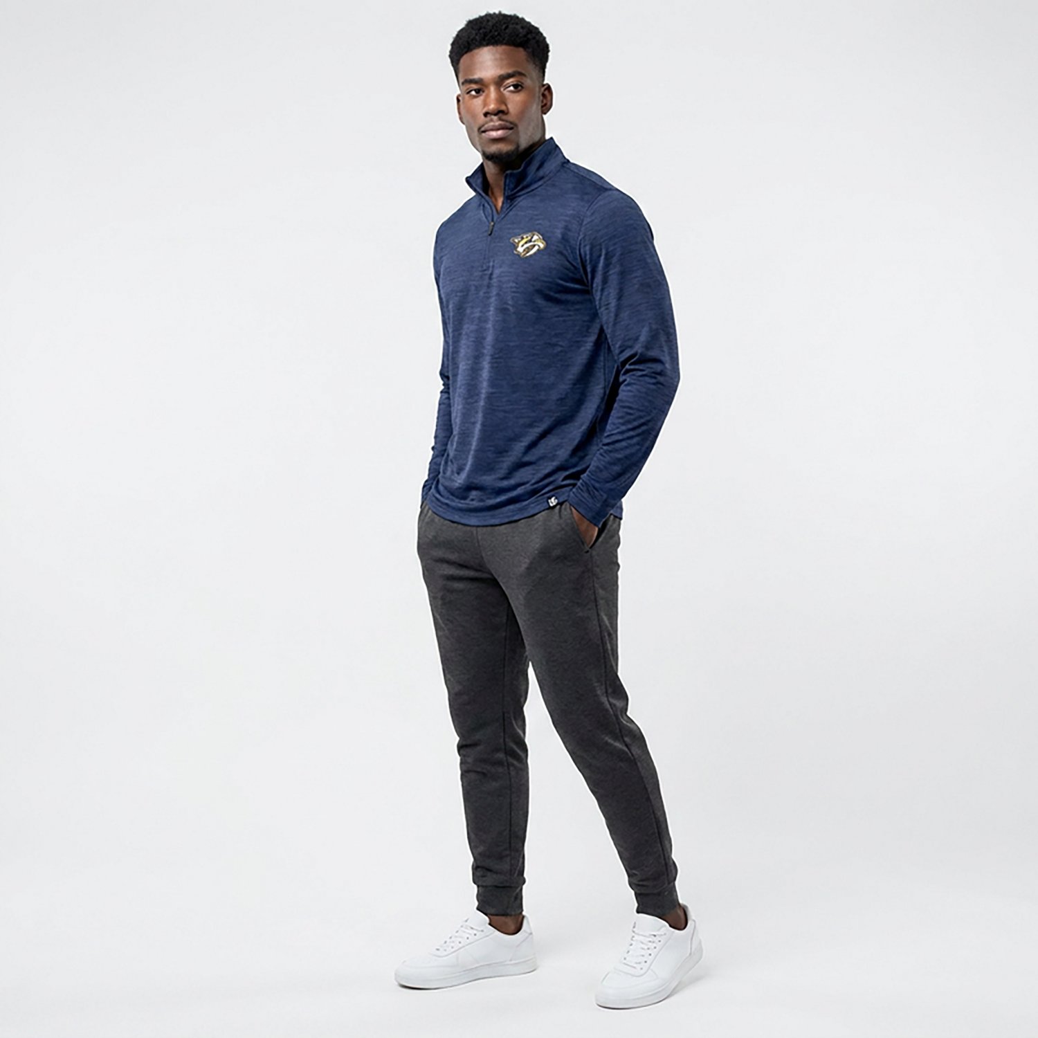 Fanatics Men's Nashville Predators Boarding Clutch Poly 1/4-zip - view number 3