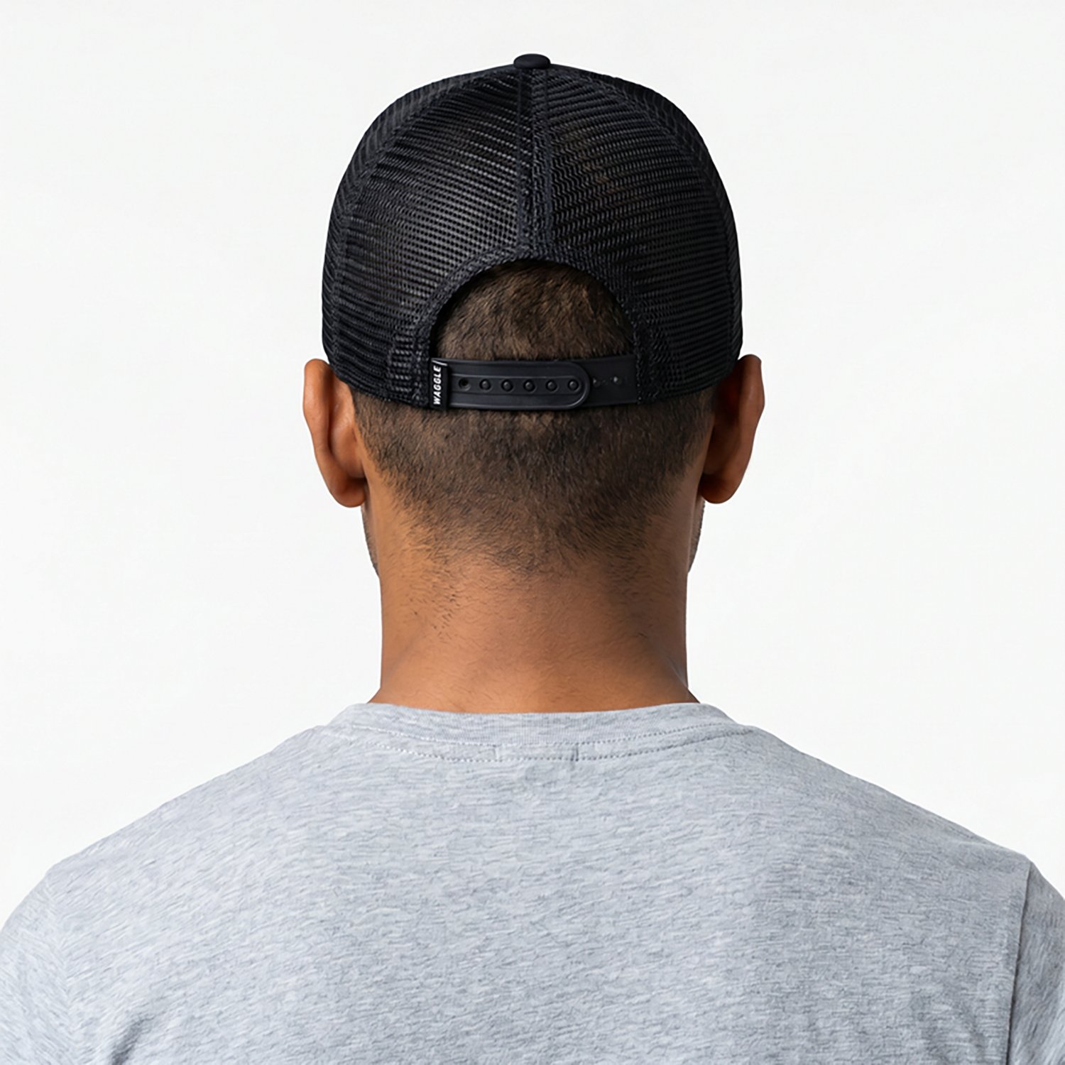 Waggle Men's Wildlife Trucker Hat - view number 3