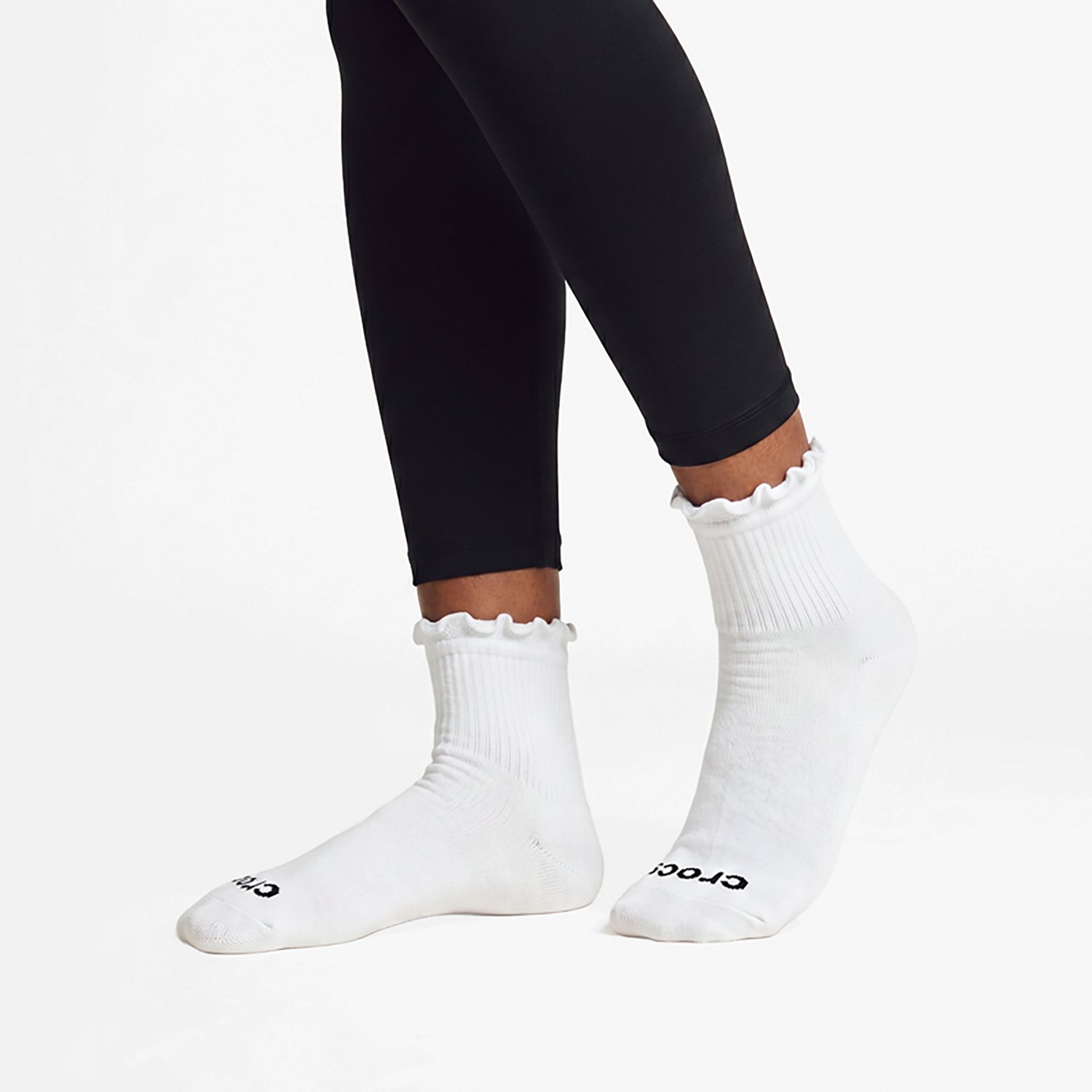 Crocs Women's Ruffle Quarter Socks 3-Pack
