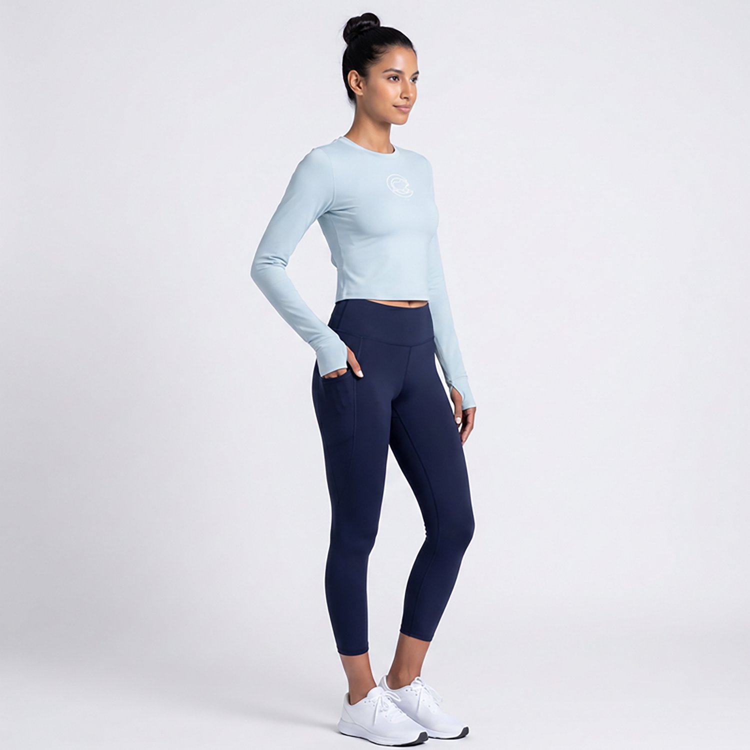Fanatics Light Chicago Cubs Studio Fitted Long Sleeve Gym Top