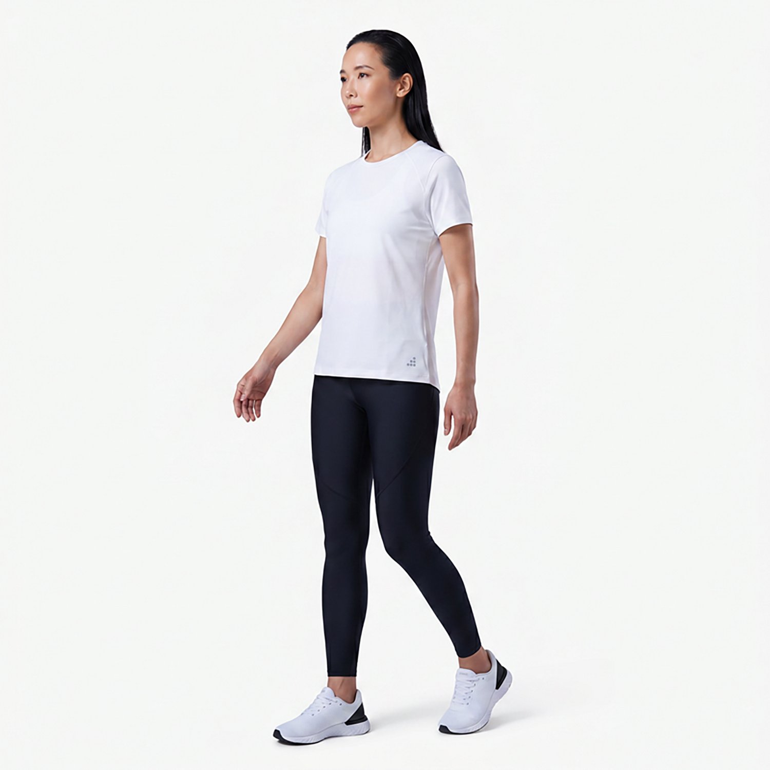 BCG Women's Fitted Key Back Short Sleeve T-shirt