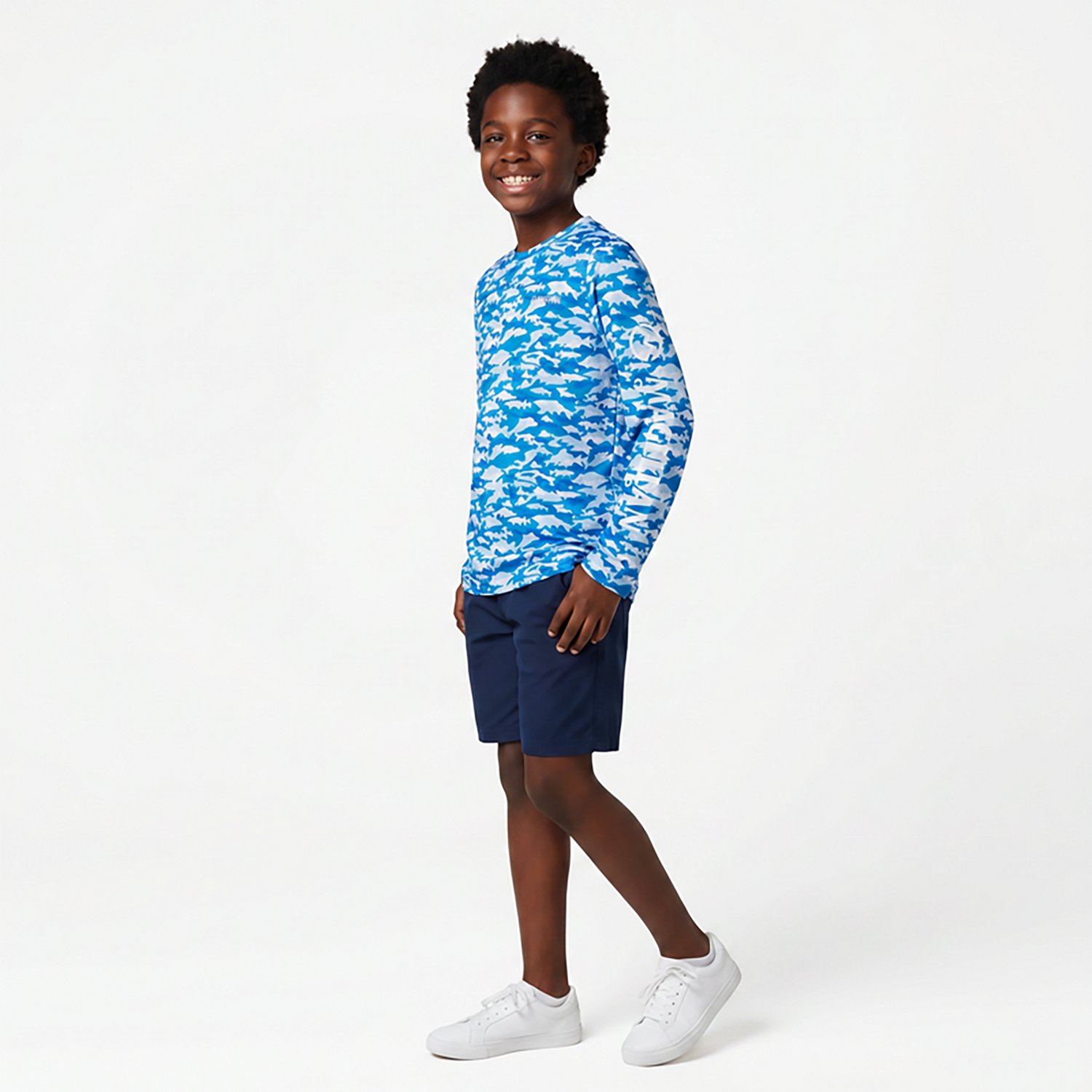 Magellan Outdoors Boys' Fish Camo Crew Long Sleeve T-shirt - view number 2