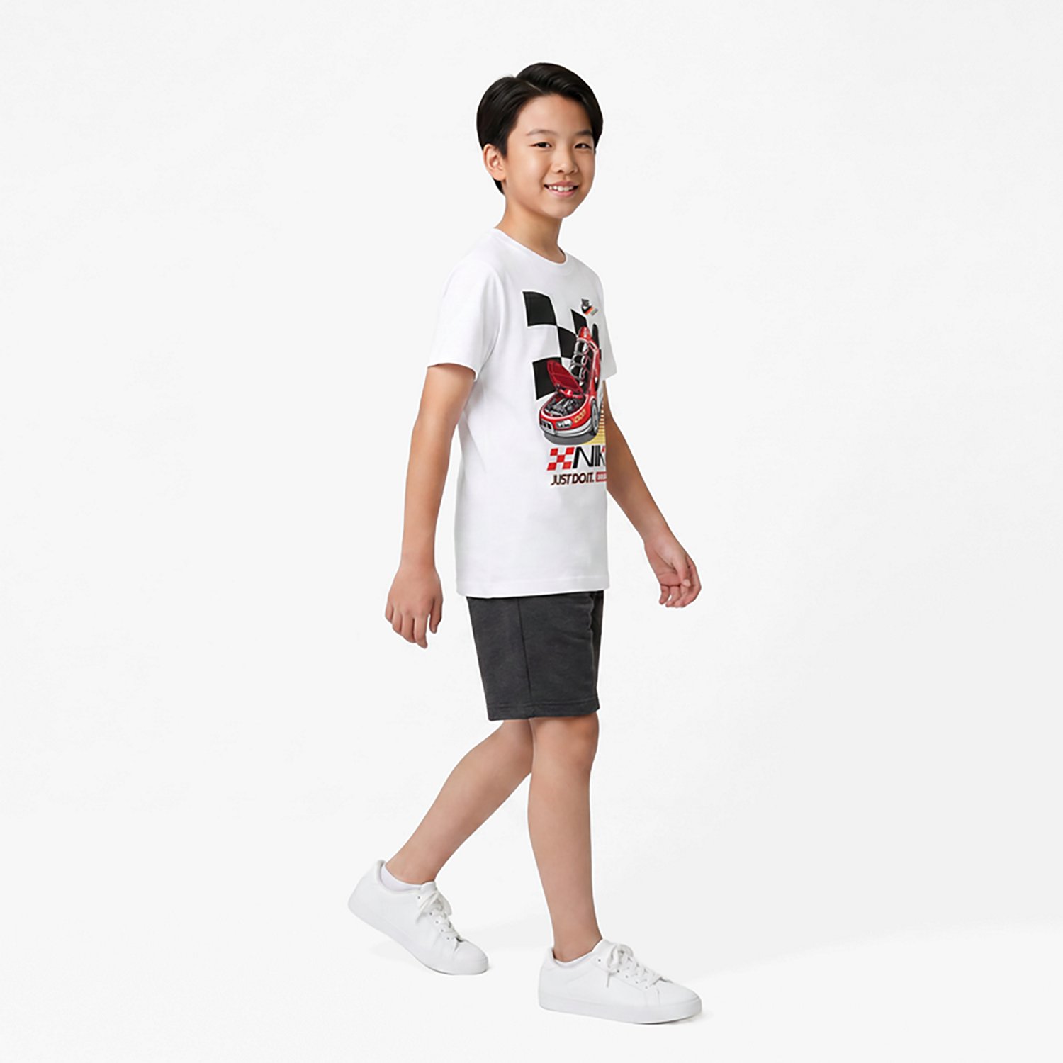 Nike Boys' 4-7 Victory Lap T-shirt