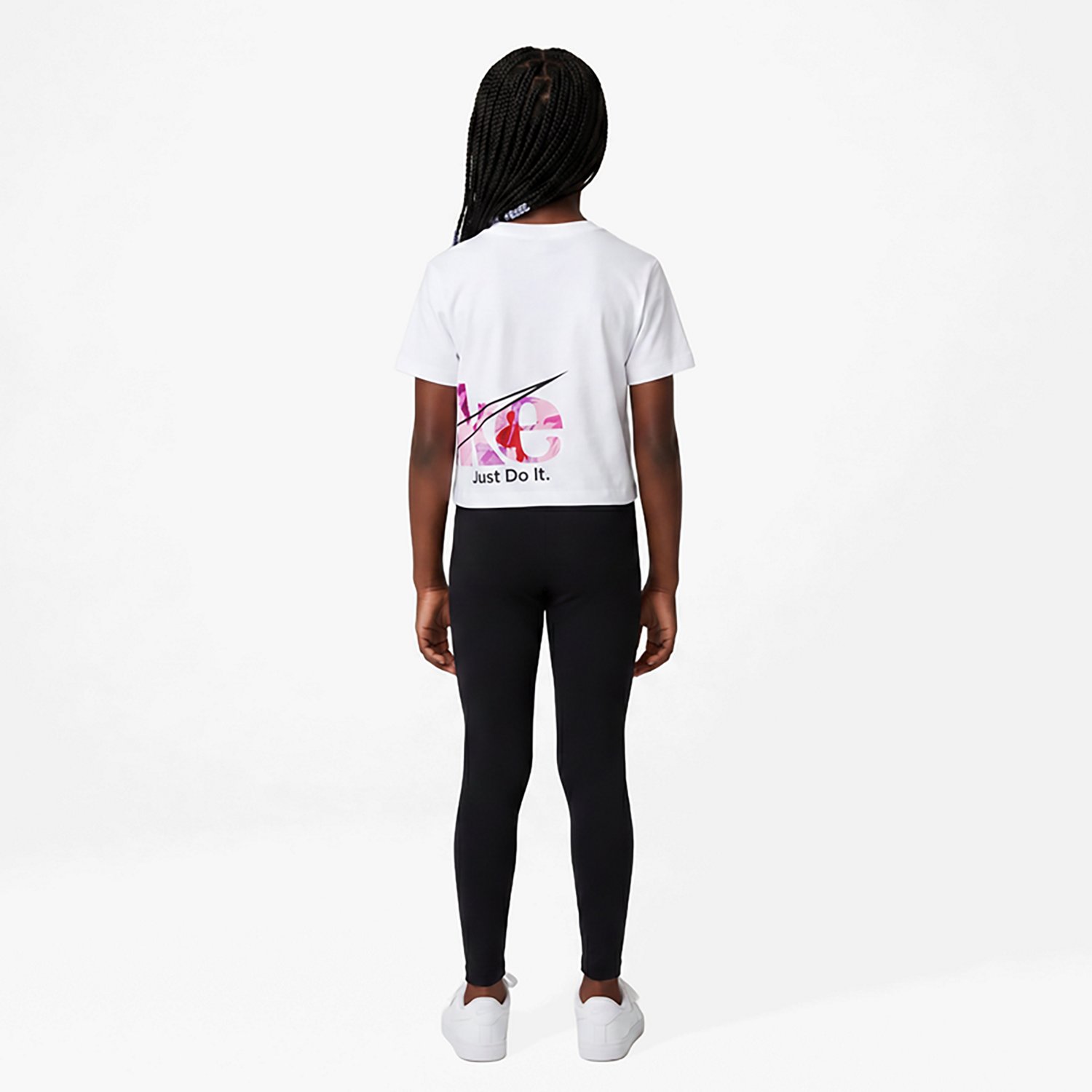 Nike Girls' Move With Nature Boxy T-shirt