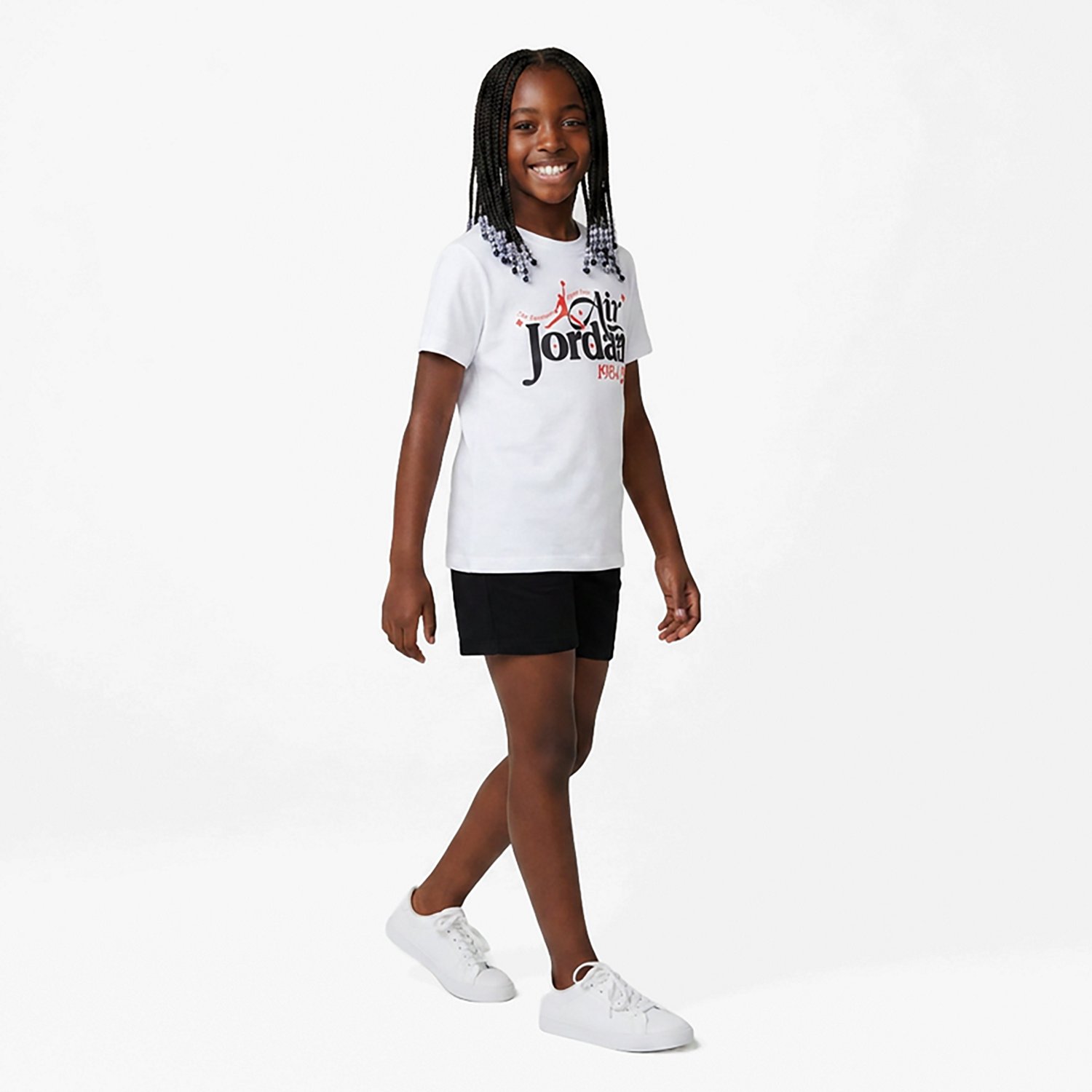 Jordan Girls' 84 Dream Graphic T-shirt