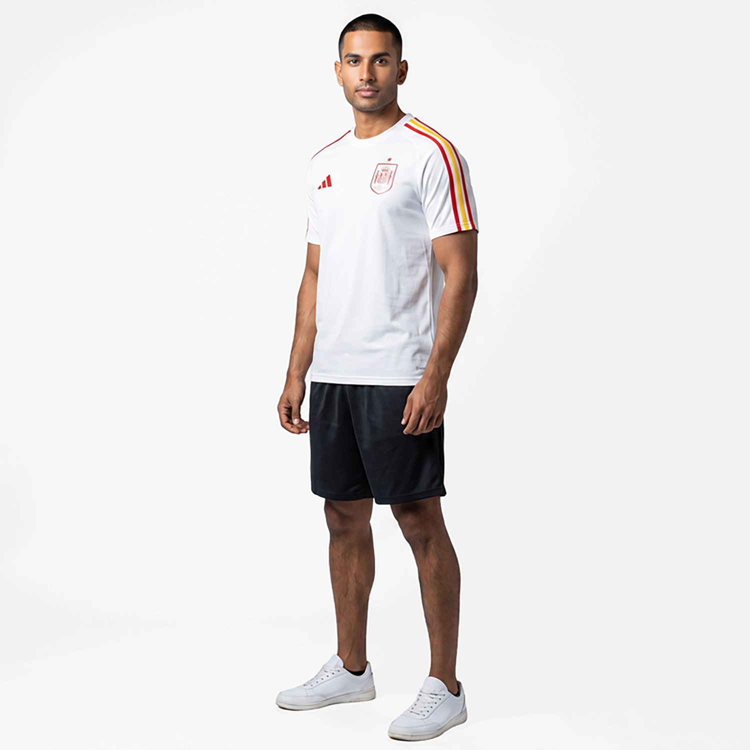 adidas Men's World Cup 2026 Spain Alphaskin T-Shirt - view number 3