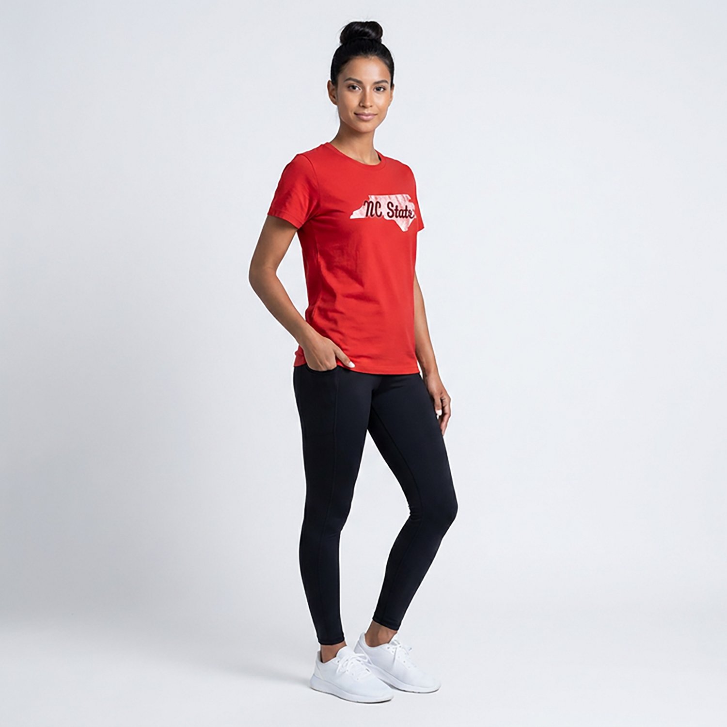 WILDCAT RETRO Women's NC State University State Script Meet and Greet T-shirt - view number 3