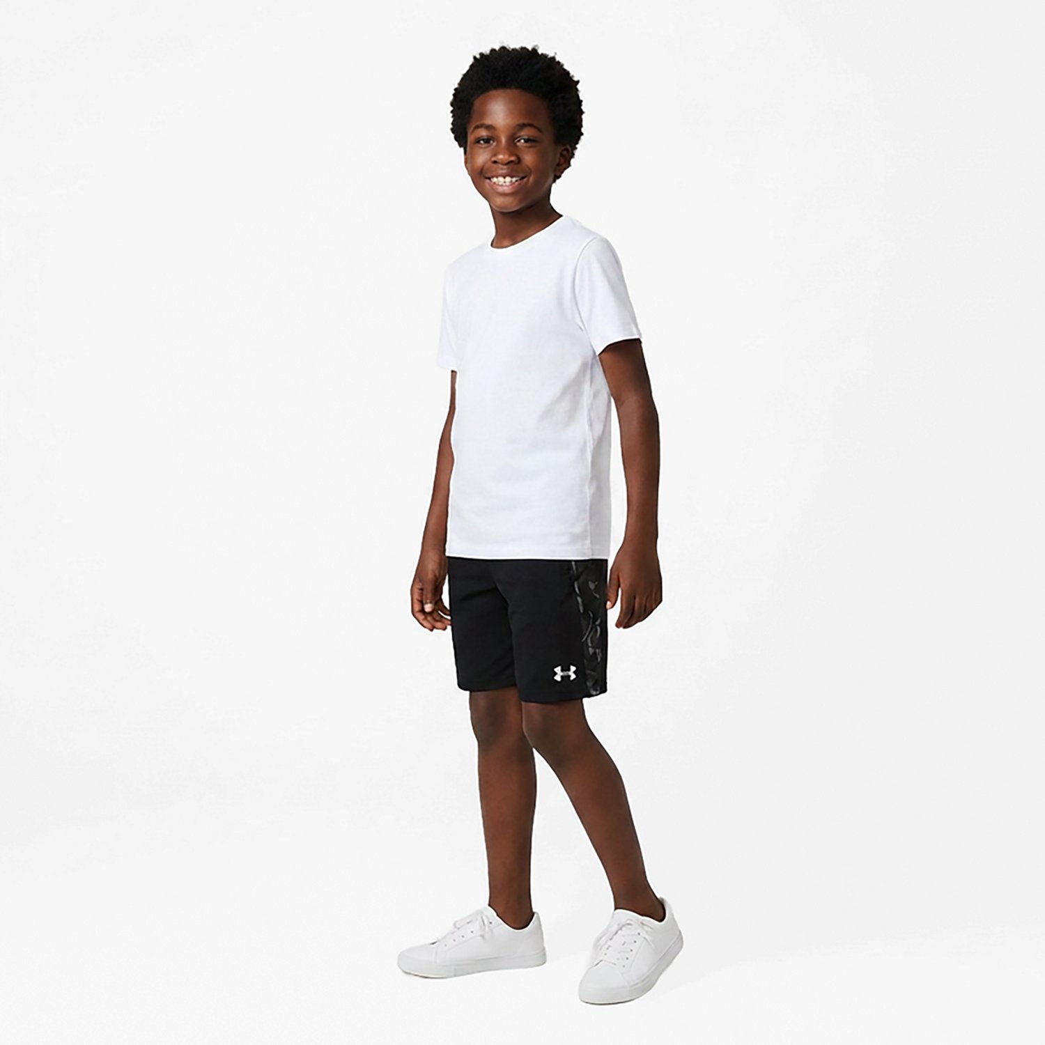 Under Armour Boys' Tech Print Vent Blocked Shorts 6